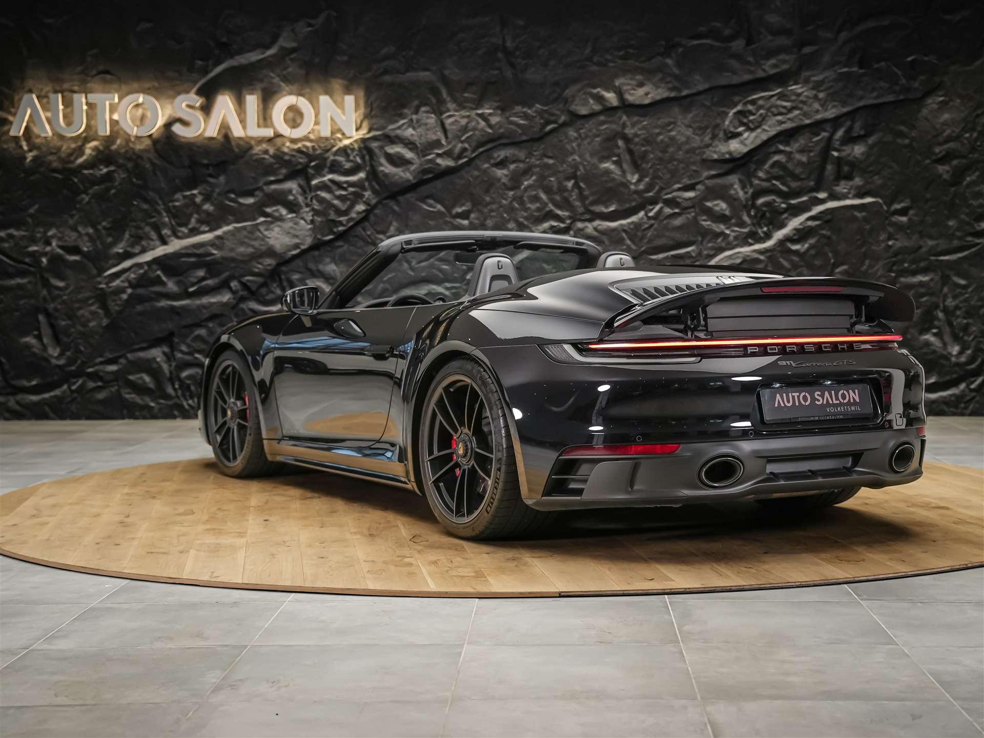 PORSCHE 911 Carrera GTS Cabriolet PDK *Vierradlenkung*Abstandsregler*360° Kamera*-image-5