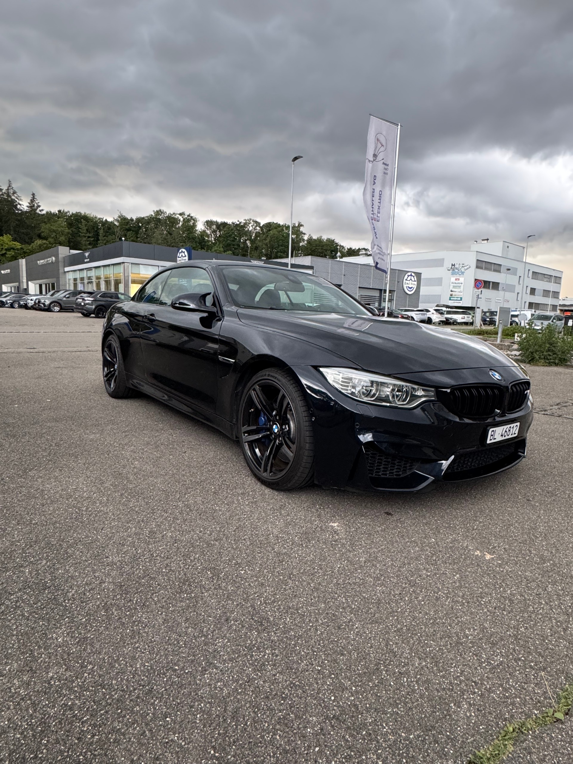 BMW M4-image-0