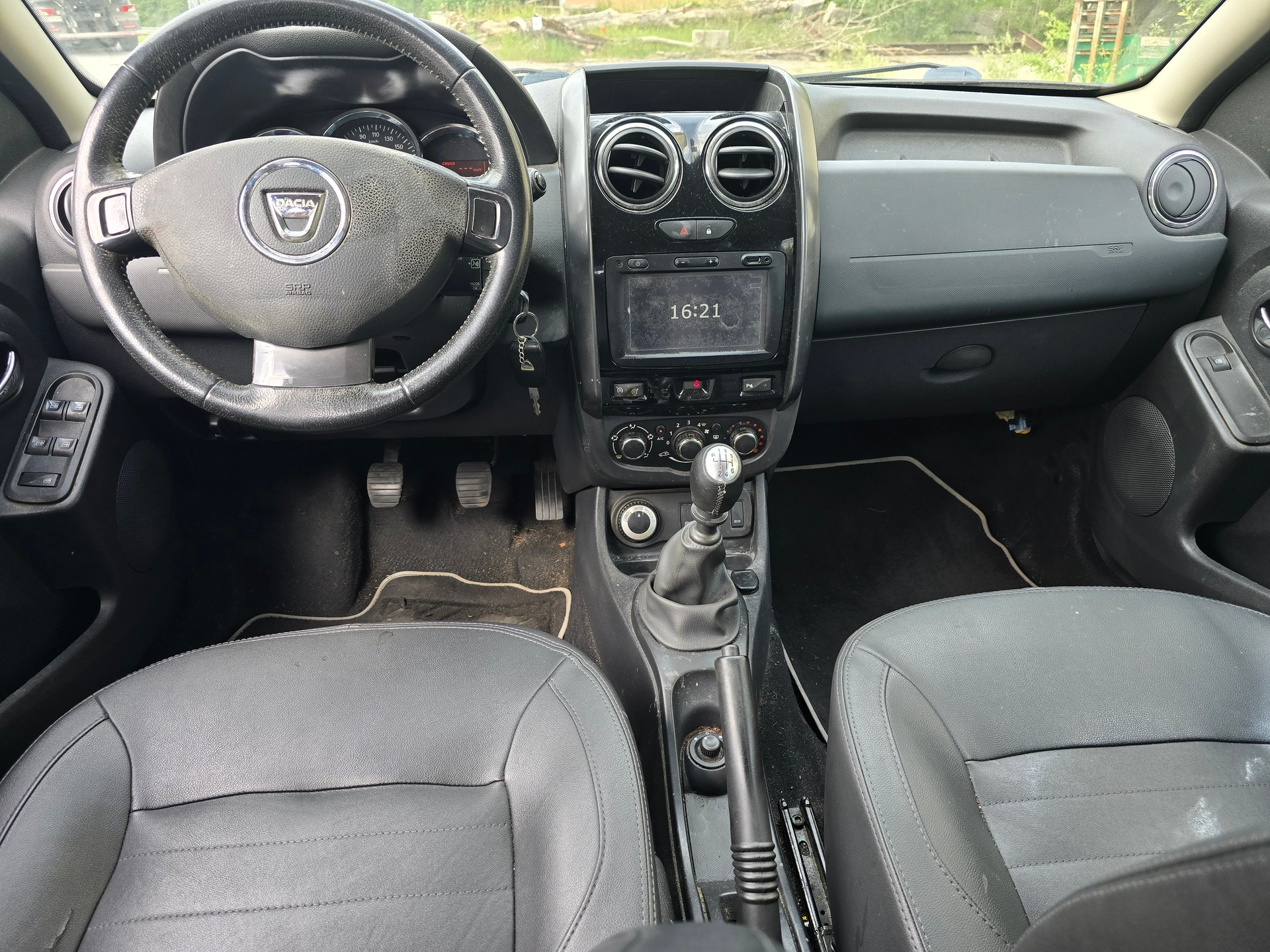 DACIA Duster 1.2 T Ambiance 4x4-image-9