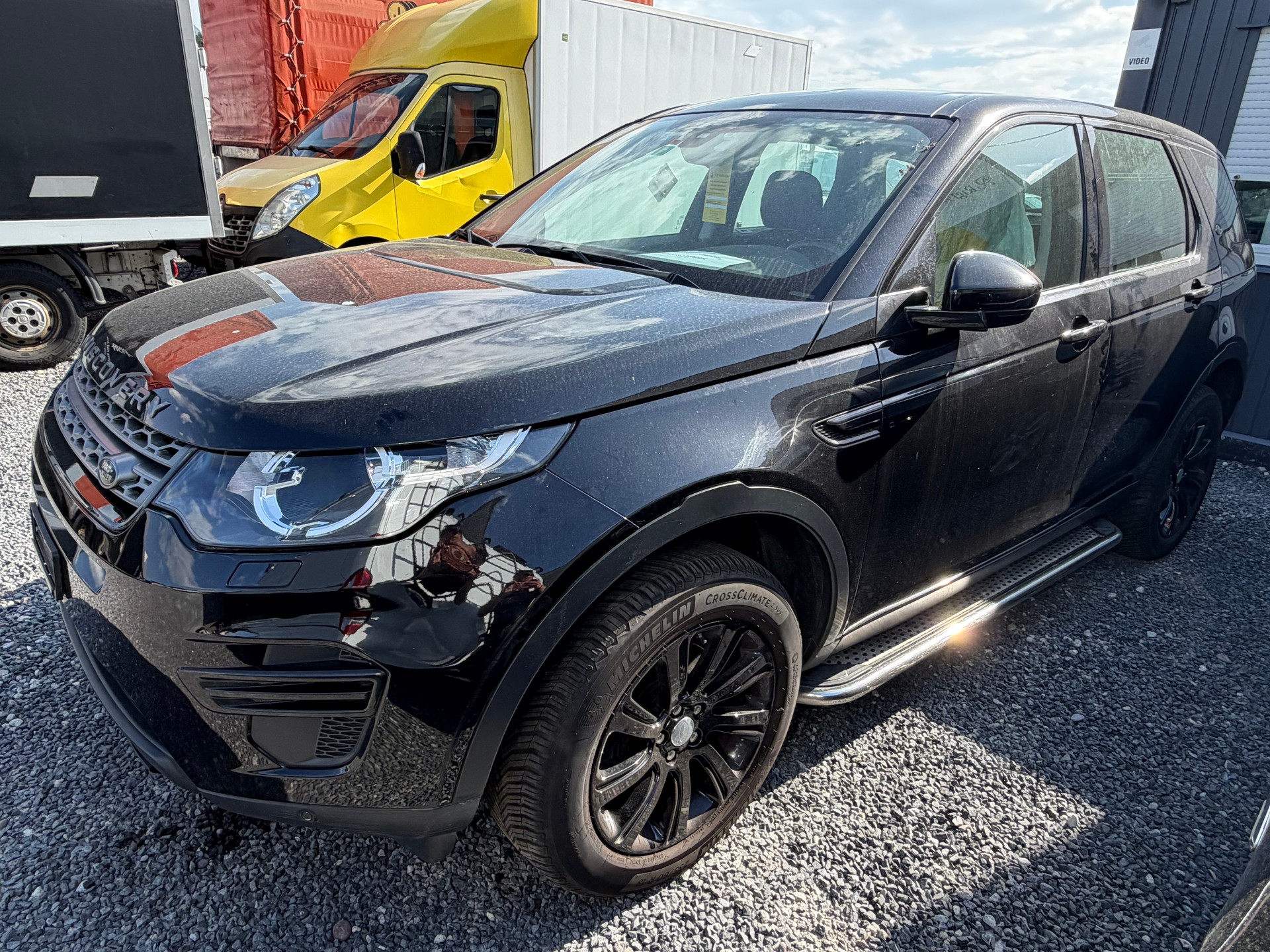 LAND ROVER Discovery Sport 2.0 TD4 HSE AT9-image-5