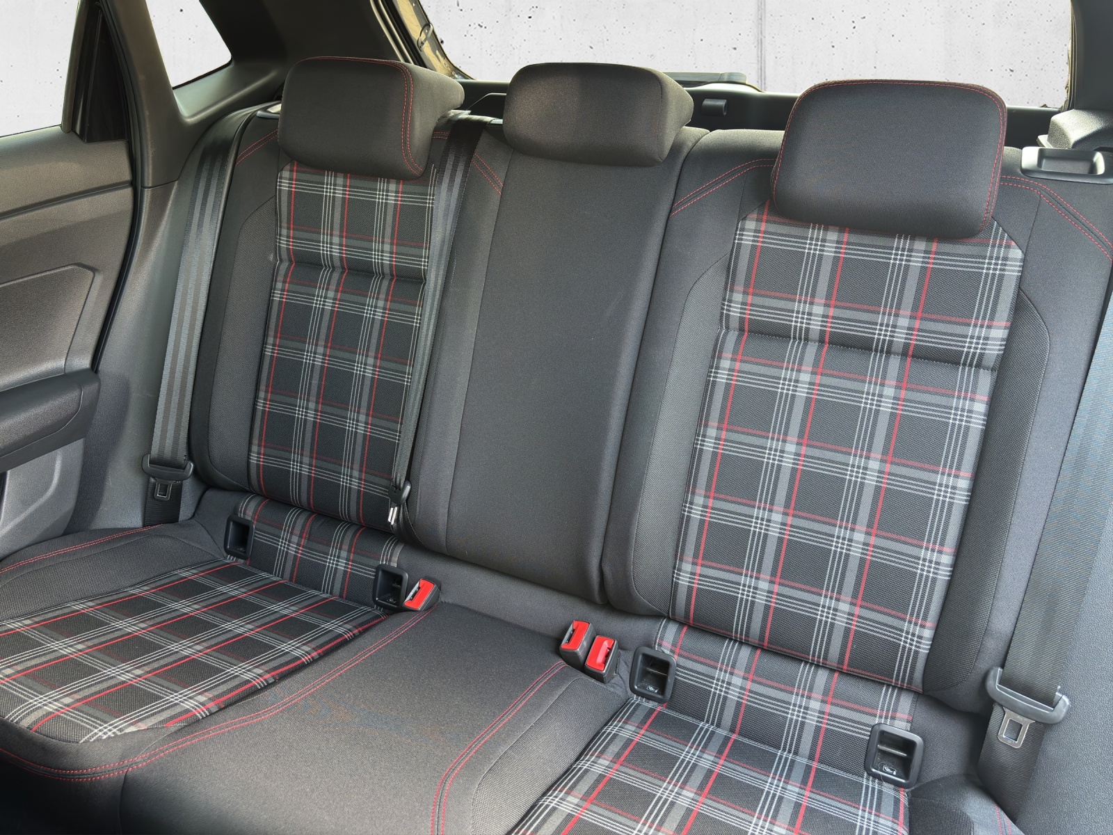 VW Polo 2.0 TSI GTI DSG mit Navi & Winterräder-image-25
