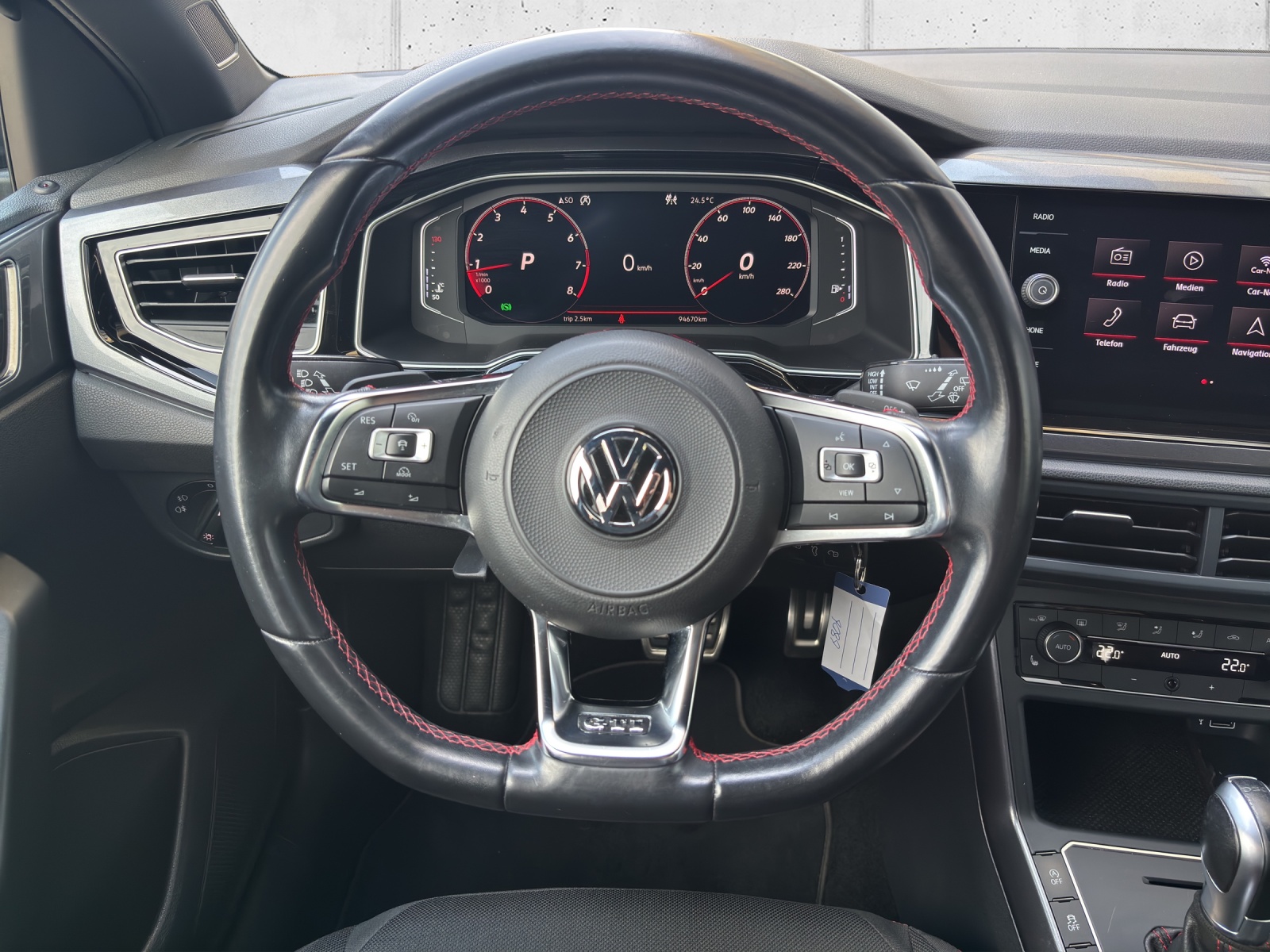VW Polo 2.0 TSI GTI DSG mit Navi & Winterräder-image-11