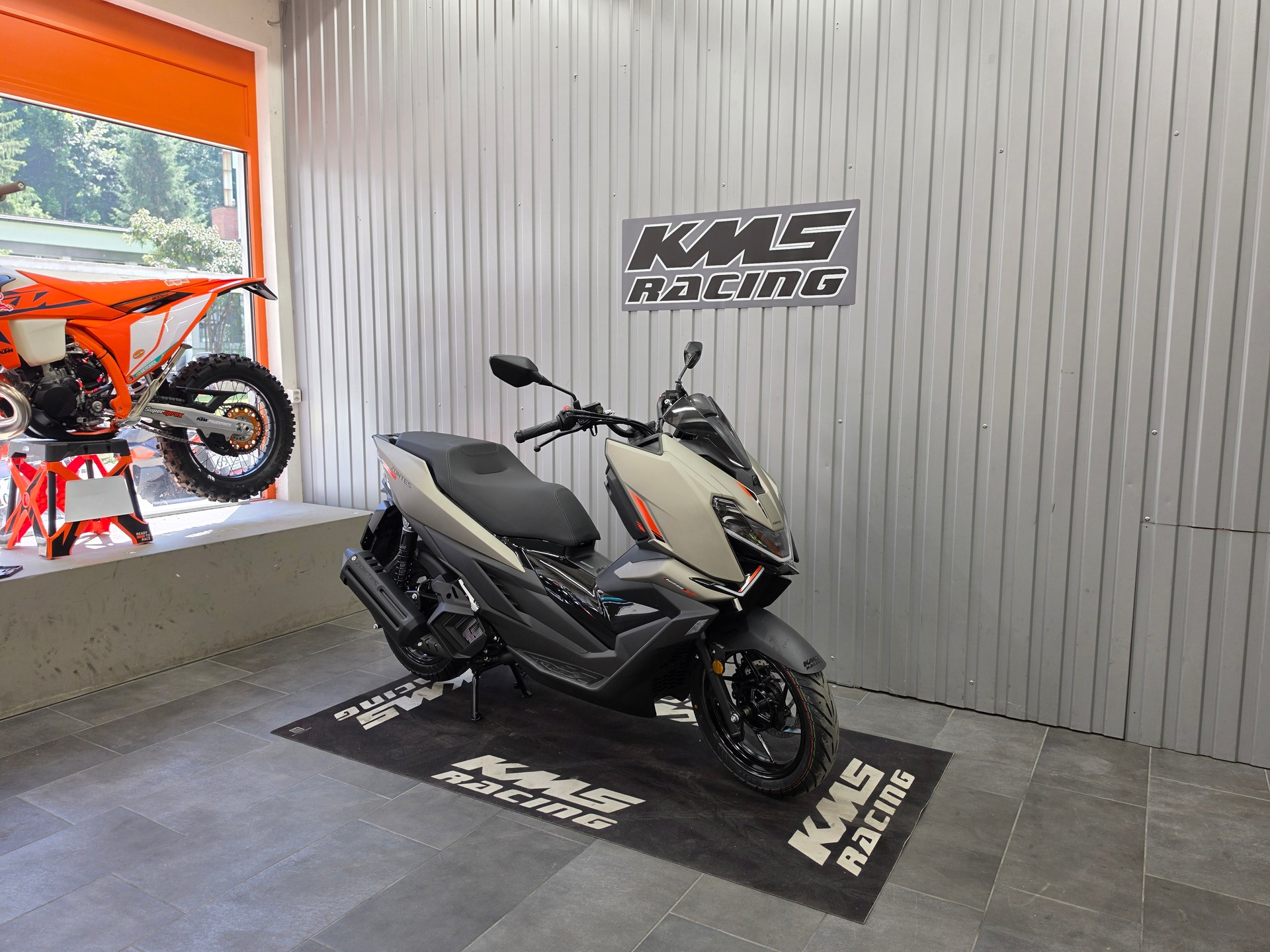 ZONTES 125 X-showroom-element-1