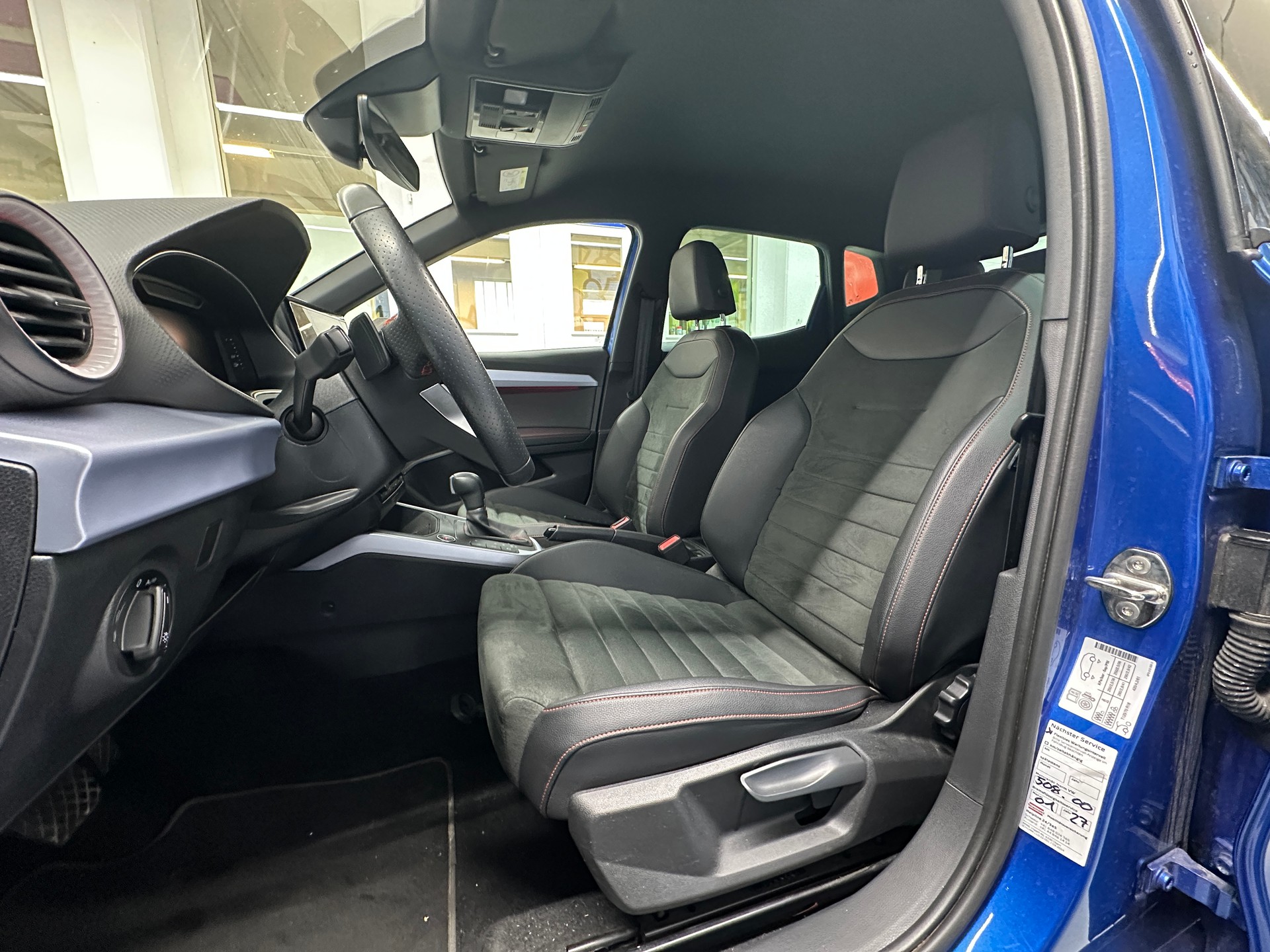 SEAT Arona 1.0 TSI Eco Hola FR DSG-image-7