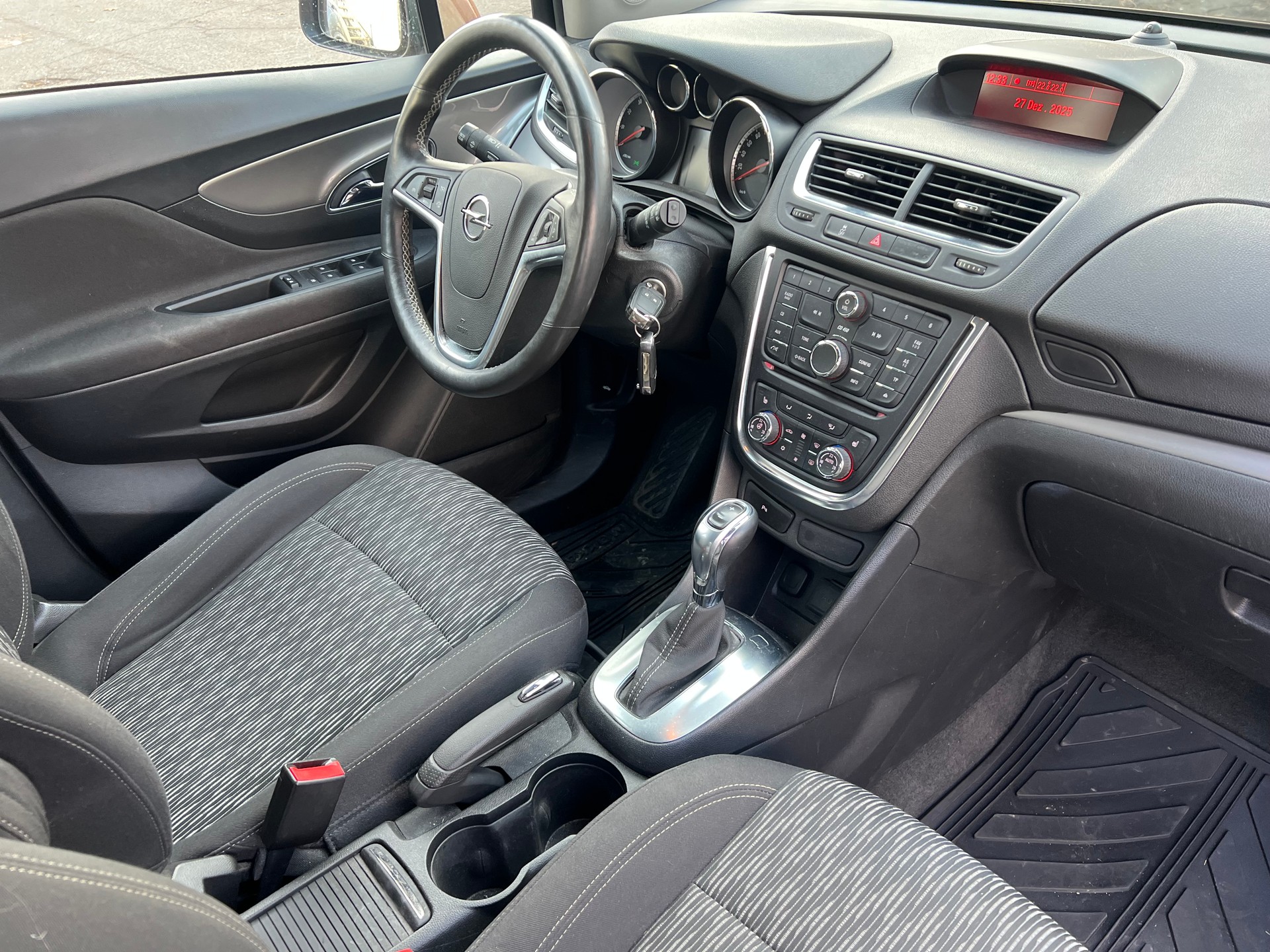 OPEL Mokka 1.4i 16V Turbo Drive 2WD Automatik-image-12