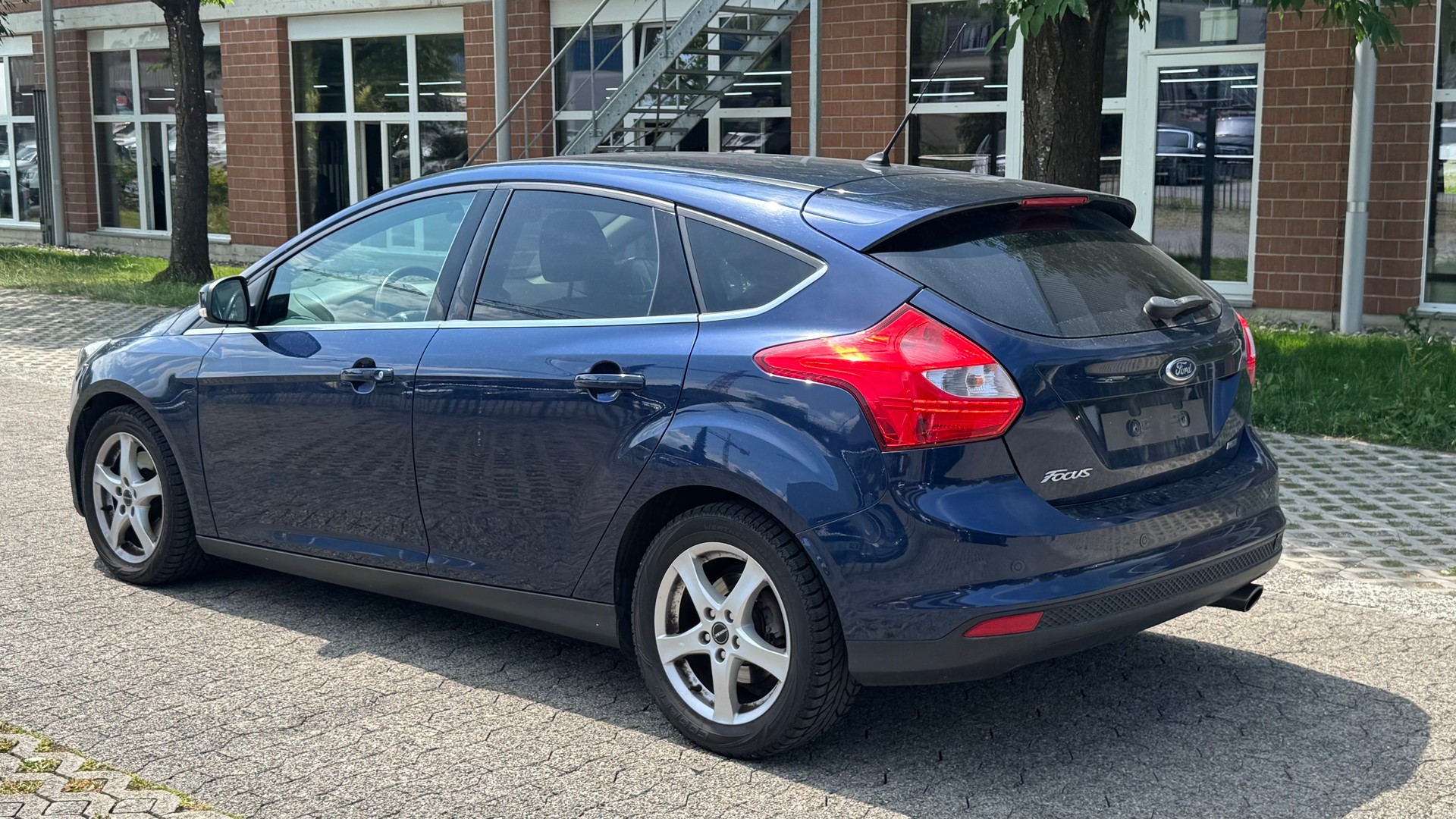 FORD Focus 1.6 SCTi Titanium-image-4