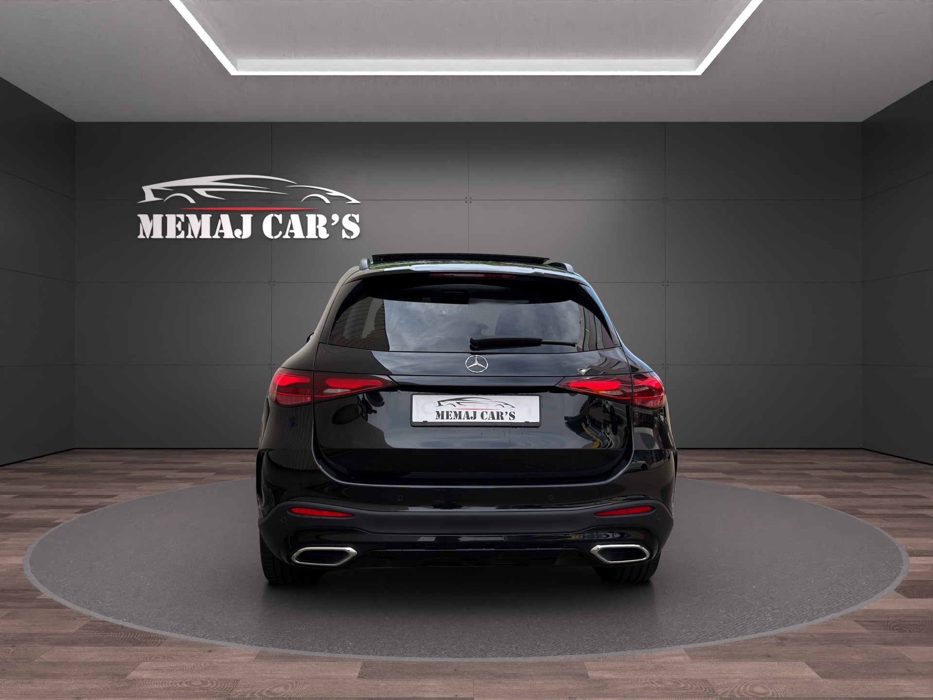 MERCEDES-BENZ GLC 220 d AMG Line Plus 4Matic 9G-Tronic Pano/AHK-image-6