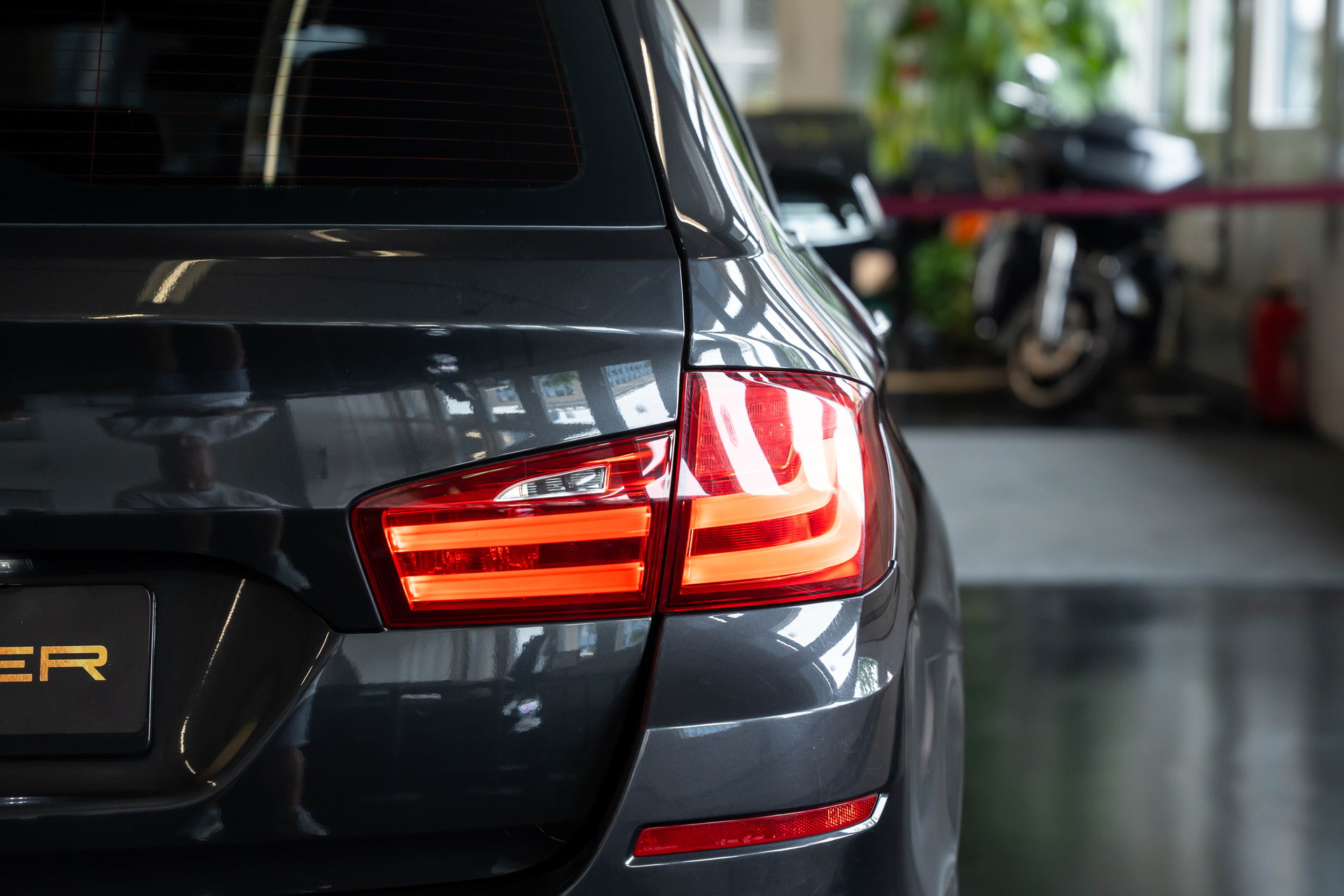 BMW 535i xDrive Touring Steptronic M-Sportpaket-image-9