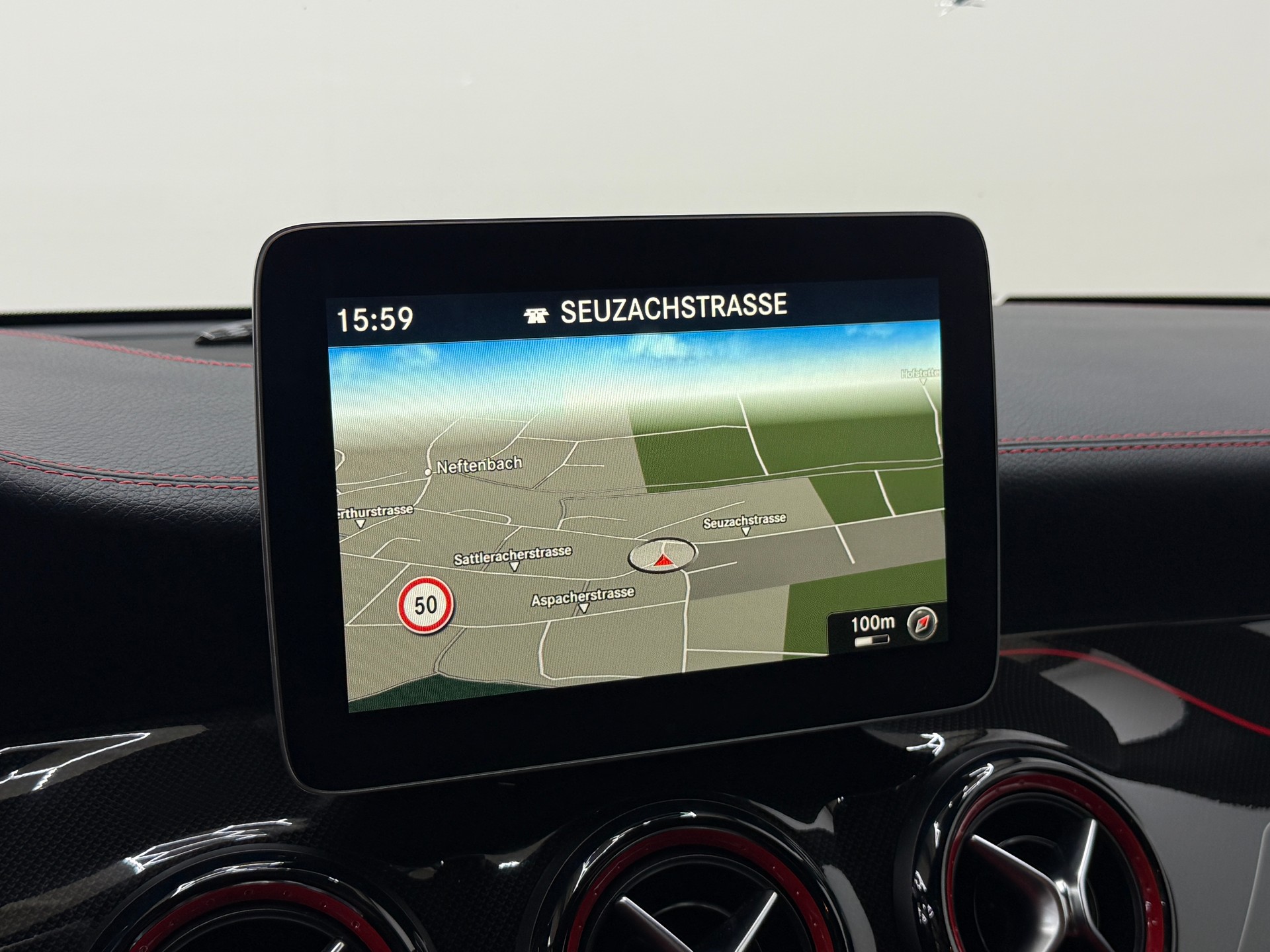 MERCEDES-BENZ CLA 45 AMG 4Matic Speedshift-image-29