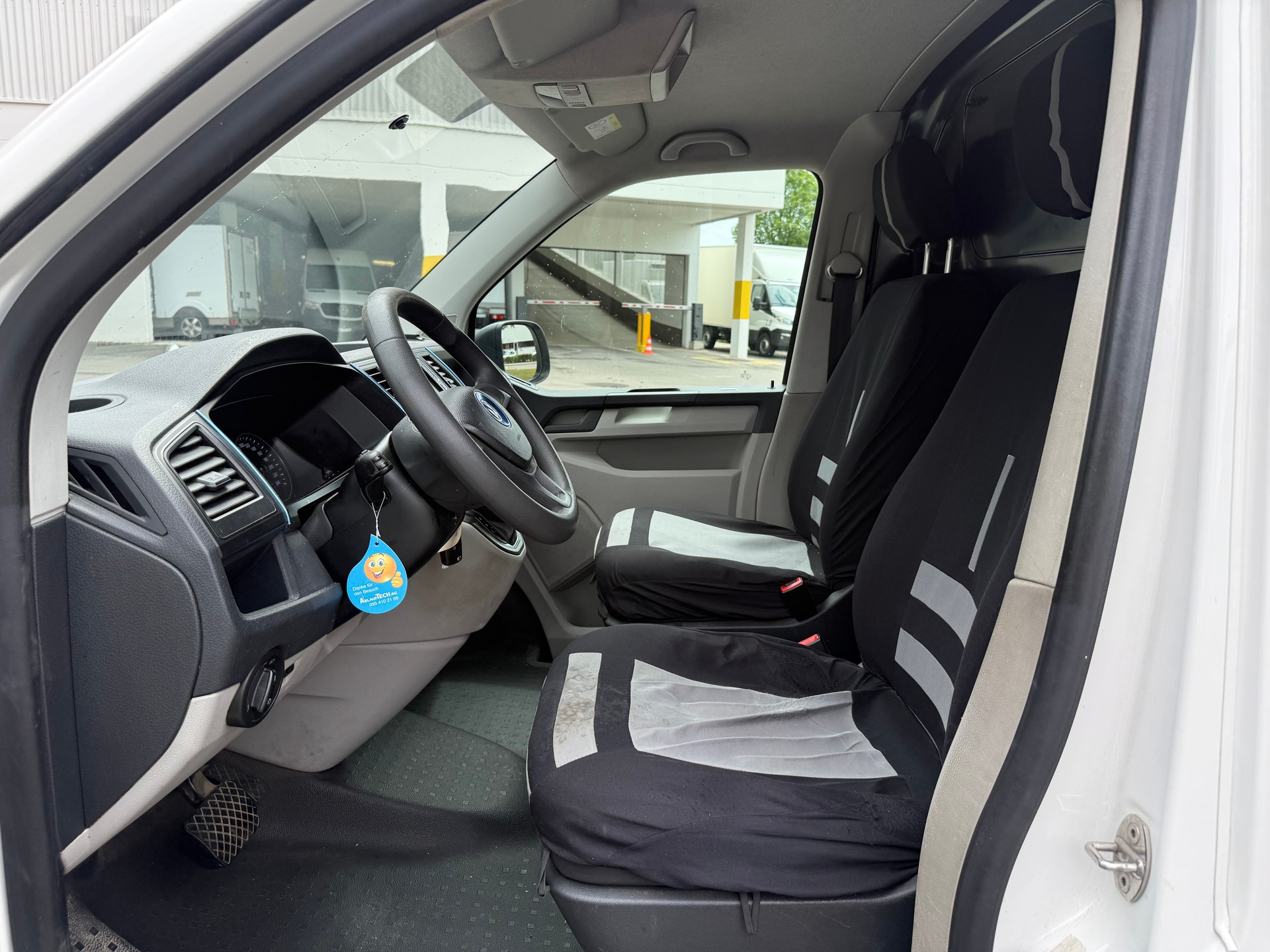 VW T6 2.0 Bi-TDI 4Motion DSG-image-8