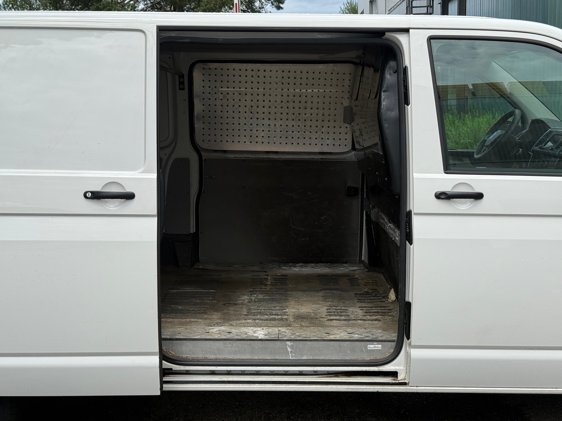 VW T6 2.0 Bi-TDI 4Motion DSG-image-5