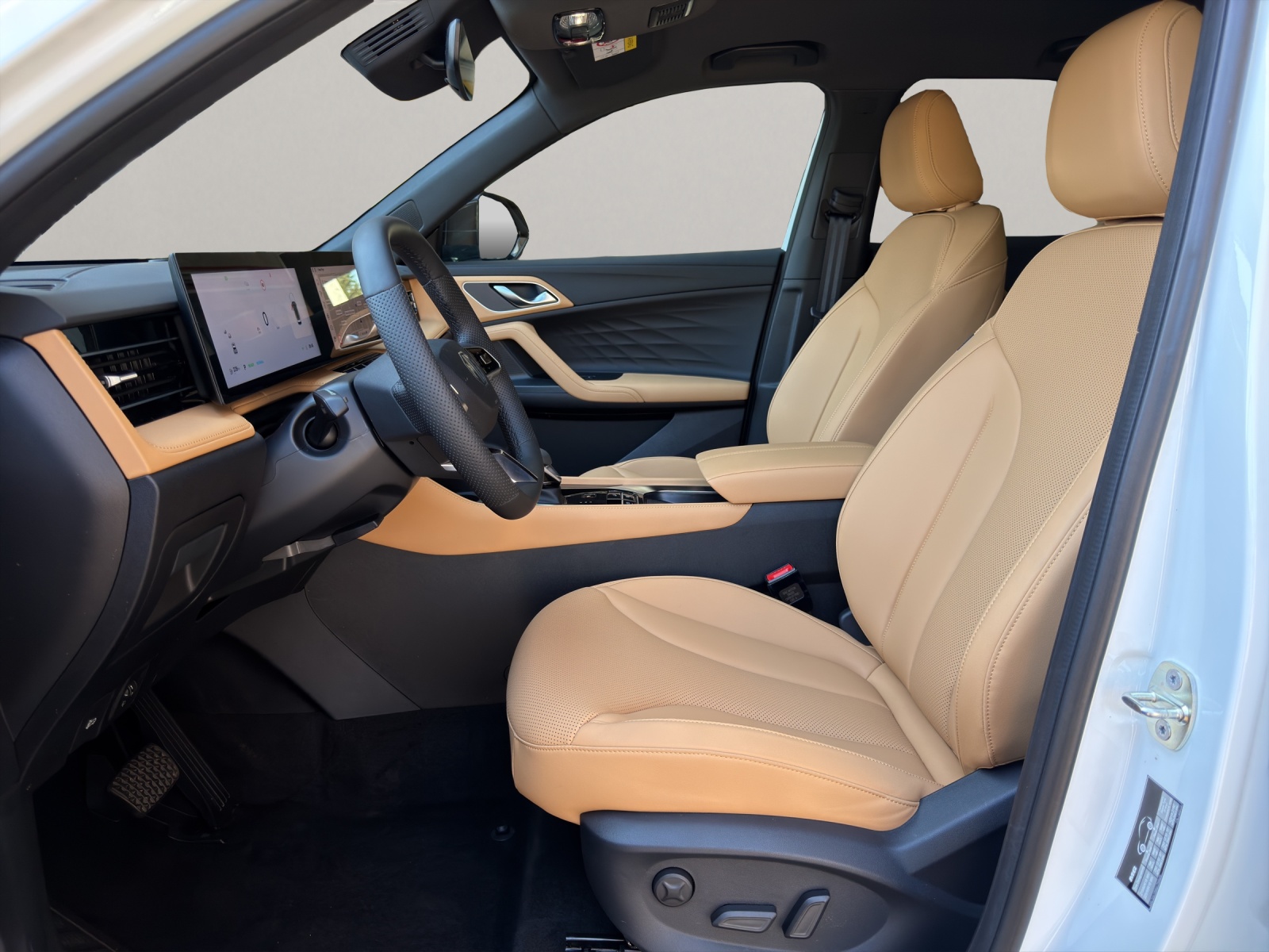 MG HS 1.5 Hybrid Luxury-image-7