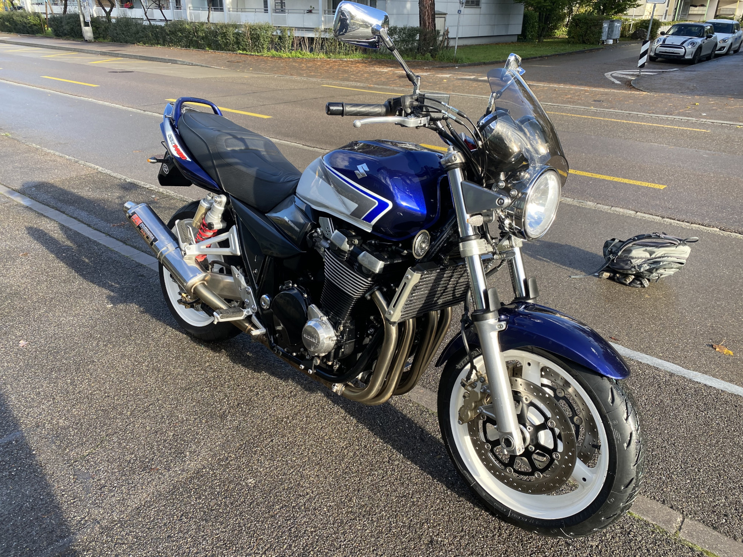 SUZUKI GSX 1400 K7-image-2