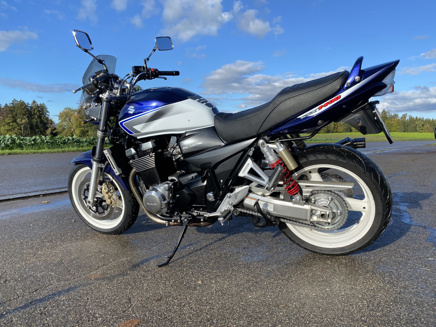 SUZUKI GSX 1400 K7-image-3