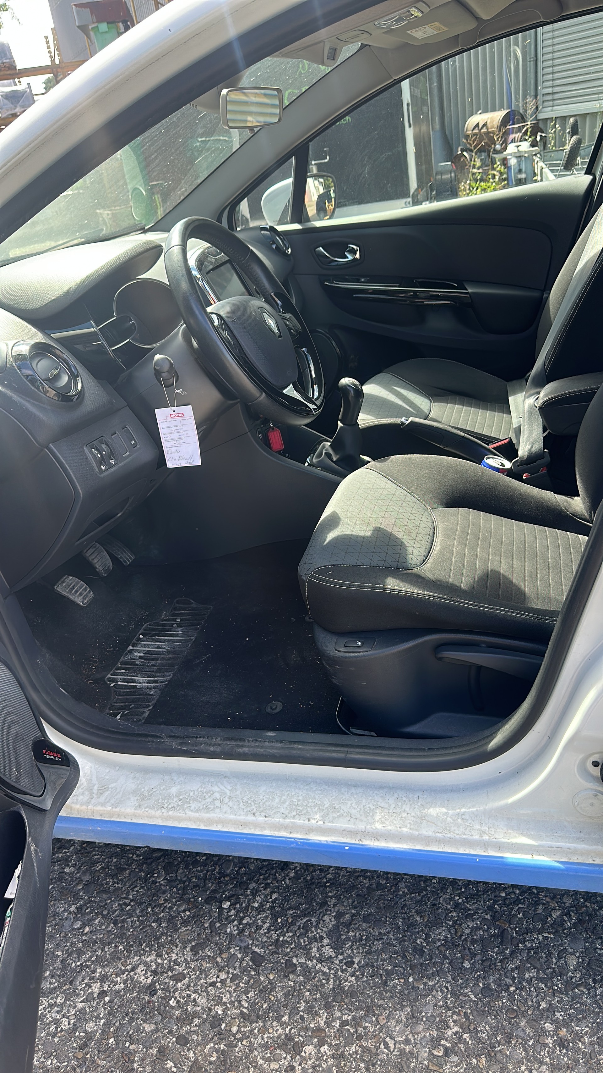 RENAULT Clio Grandtour 1.5 dCi Authentique-image-3