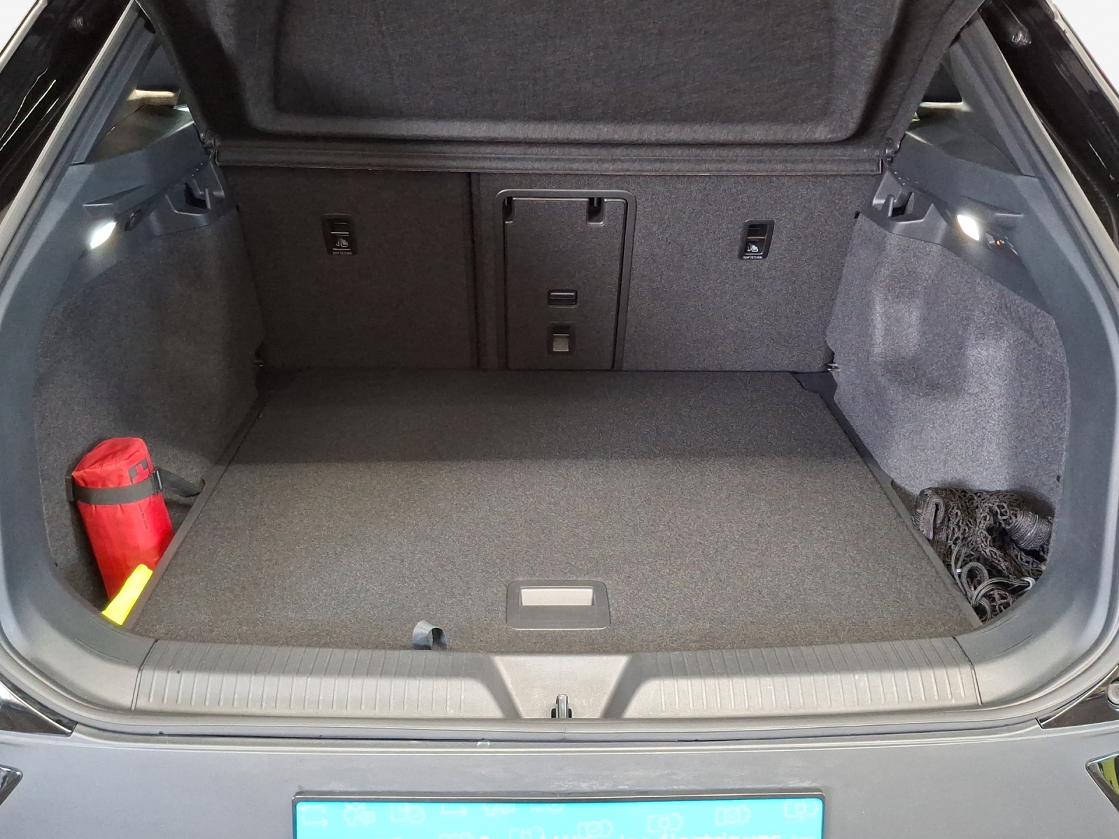 VW ID.4 Pro 77 kWh 4 Motion-image-13