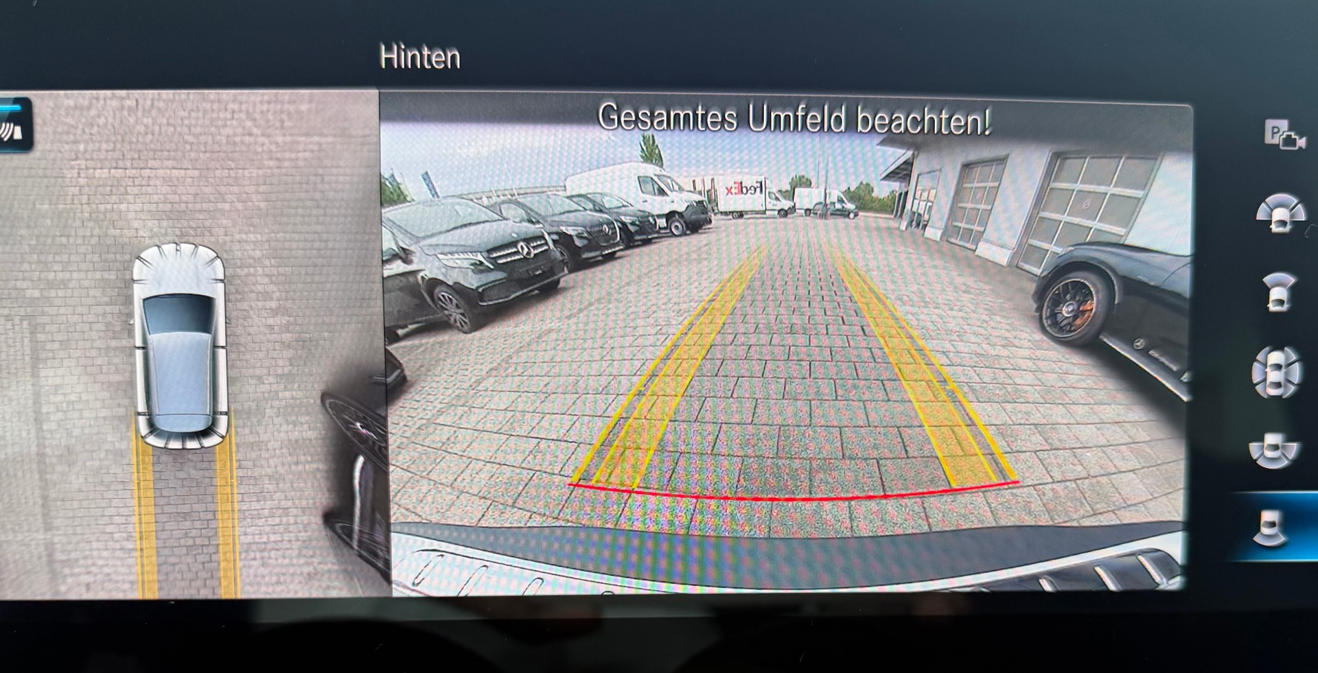 MERCEDES-BENZ EQA 300 AMG Line 4Matic-image-8