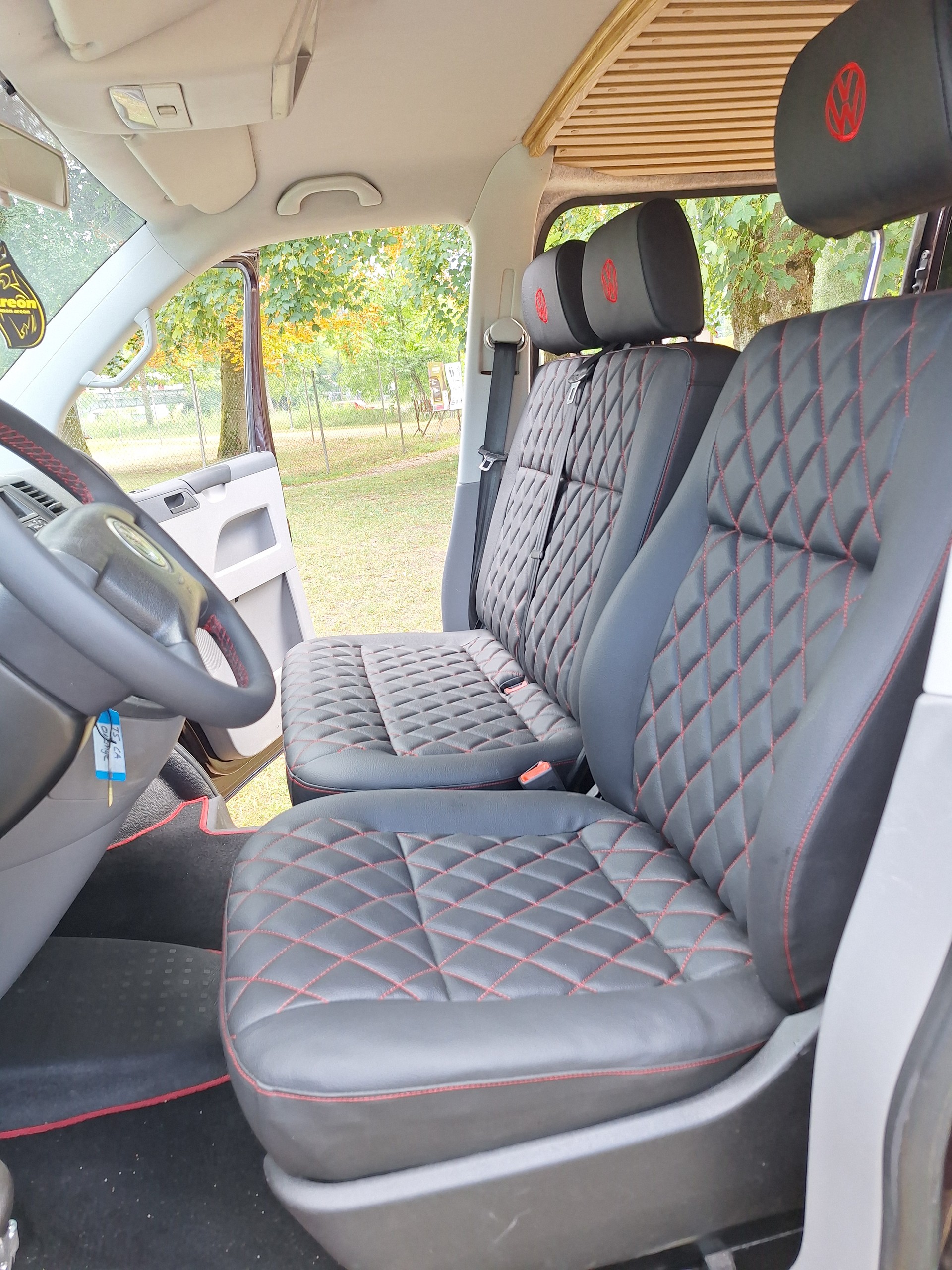 VW 2.5 TDI 4x4 Camper-image-8
