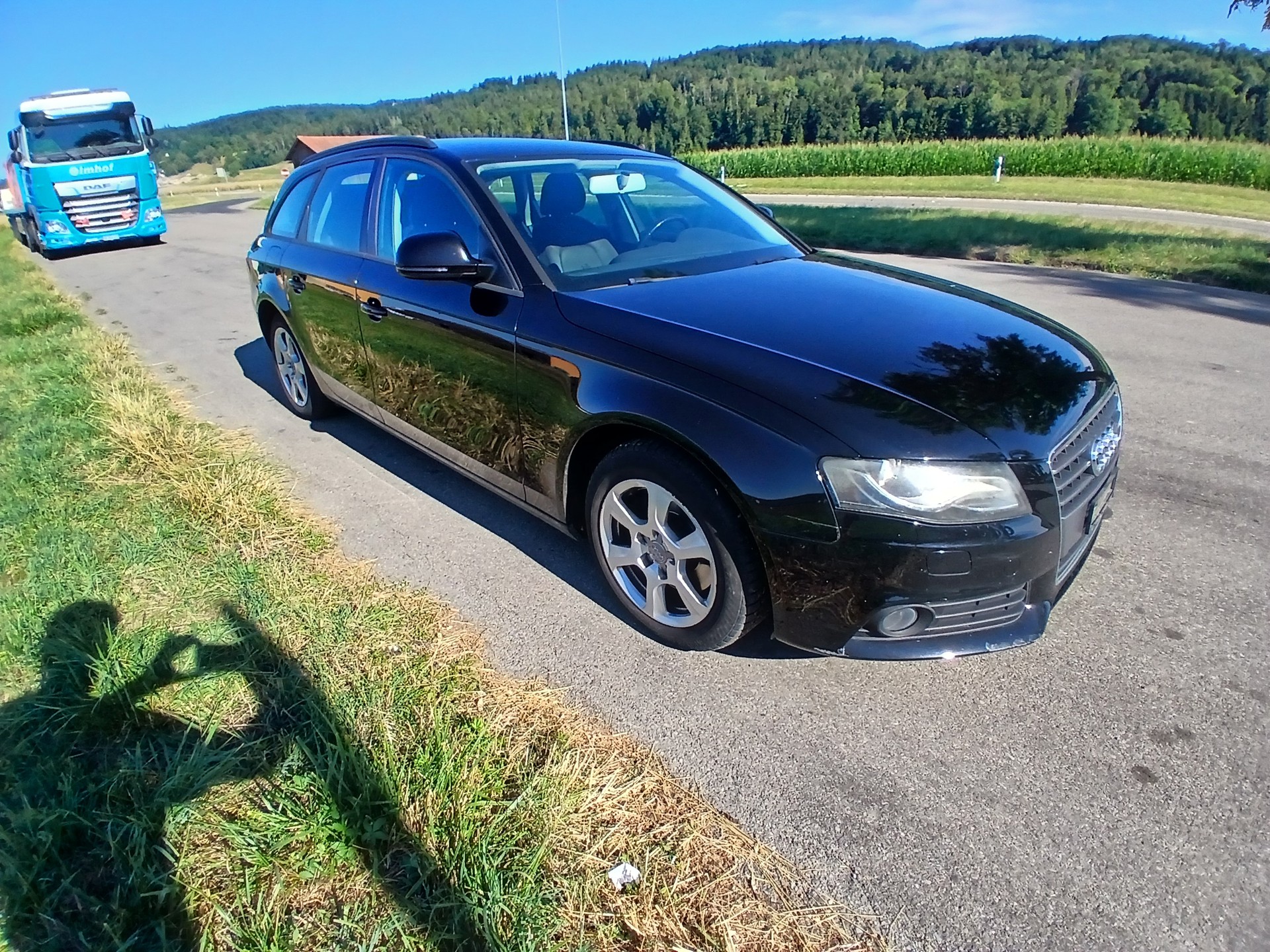 AUDI A4 Avant 2.0 TDI-image-6
