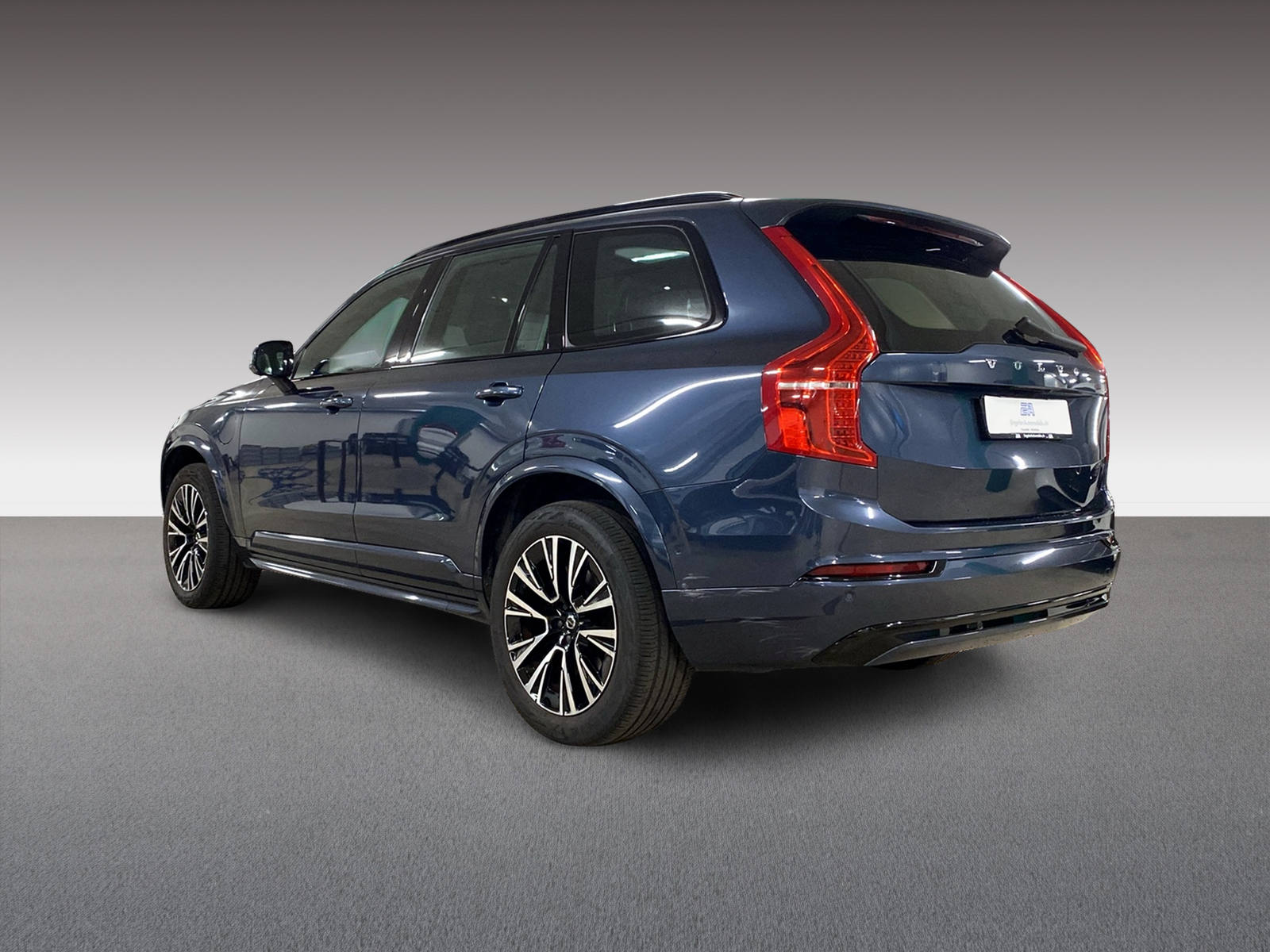 VOLVO XC90 2.0 T8 TE Ultimate Dark 7P. eAWD-showroom-element-3