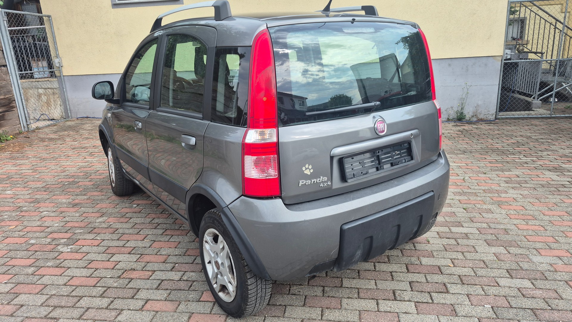 FIAT Panda 1.2 Climbing 4x4-image-6