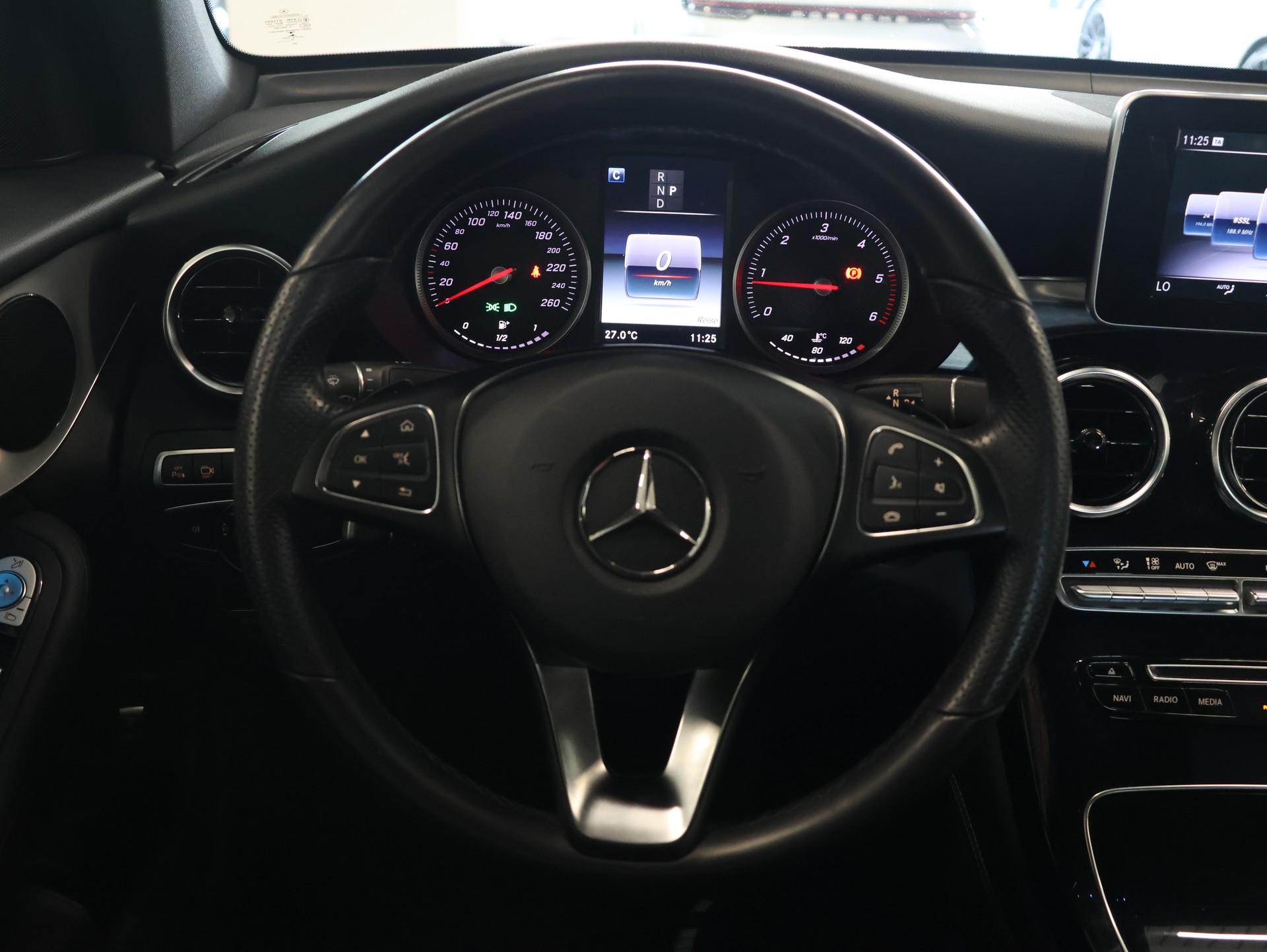 MERCEDES-BENZ GLC Coupé 250 d 4Matic 9G-Tronic *360 Kamera* *Sitzheizung*-image-13