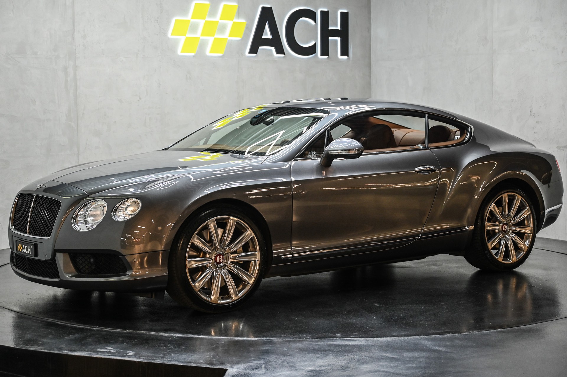 BENTLEY Continental GT 4.0 V8-image-3