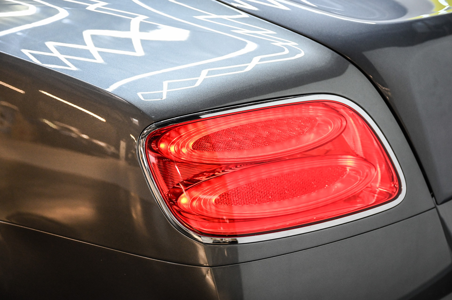 BENTLEY Continental GT 4.0 V8-image-16