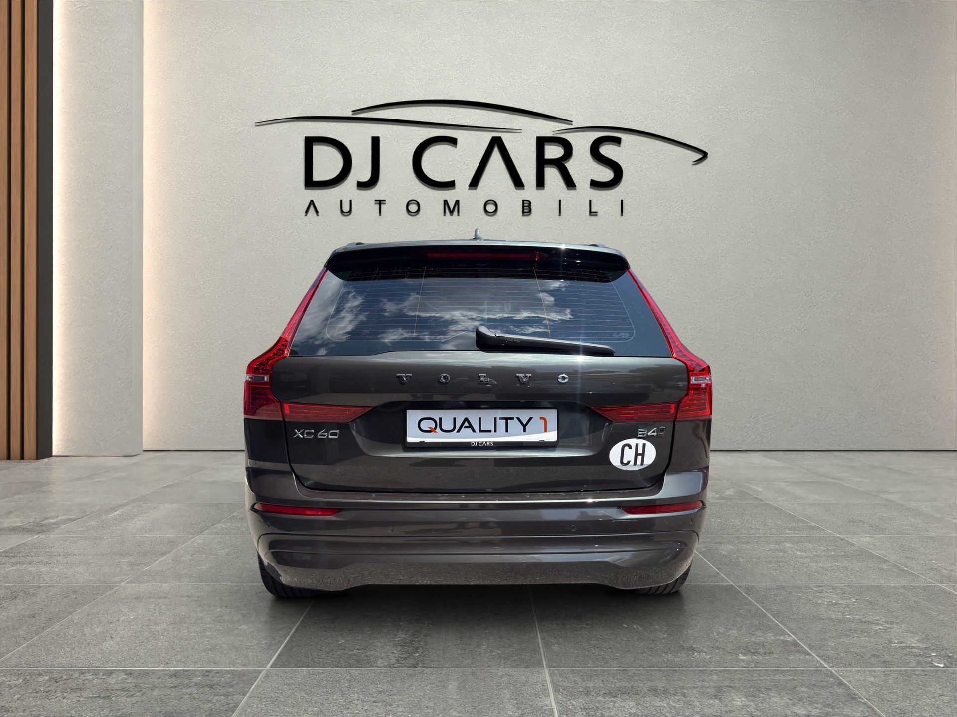 VOLVO XC60 B4 Diesel Mild Hybrid AWD Momentum Geartronic-image-5