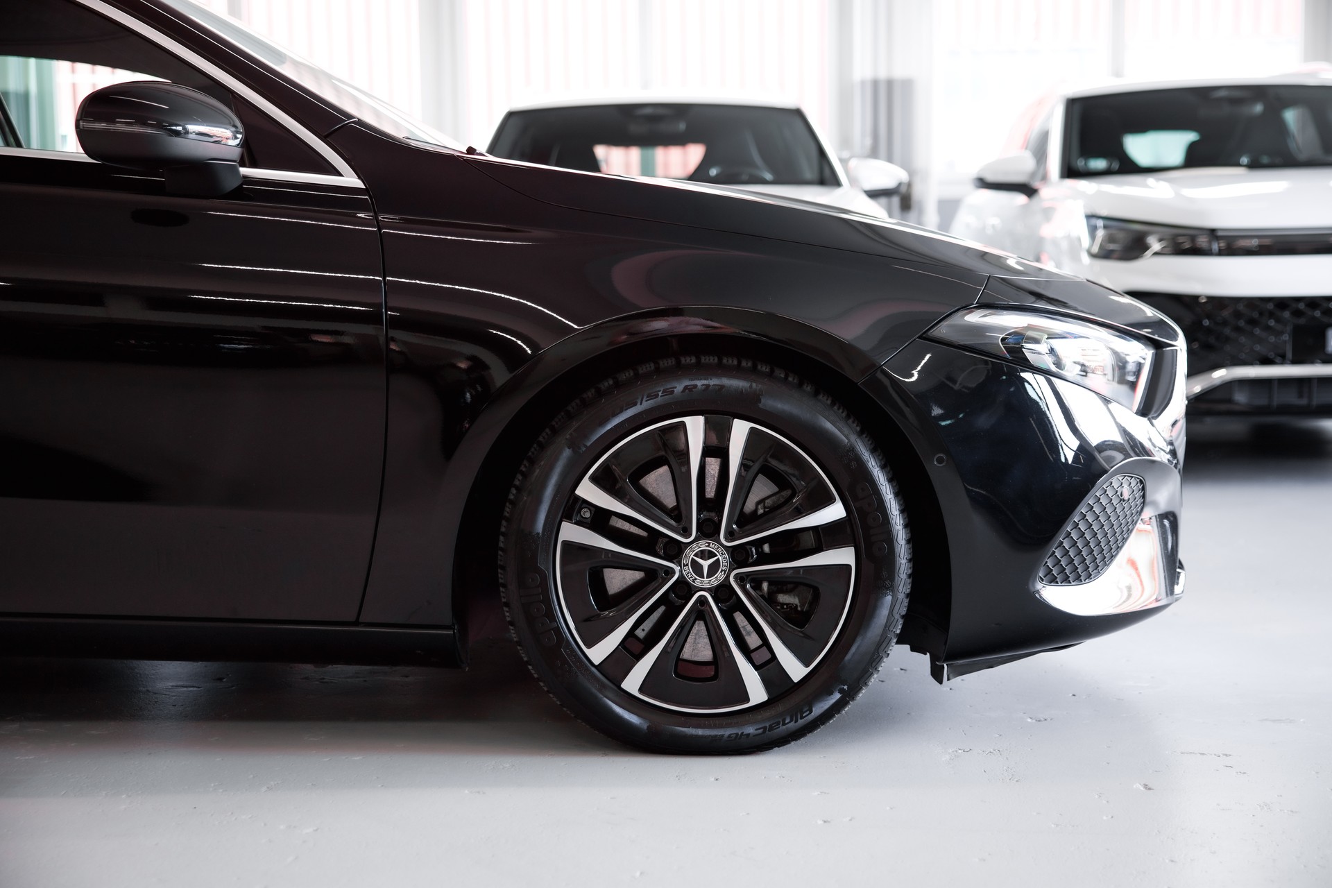 MERCEDES-BENZ A 250 Progressive 4matic-image-10