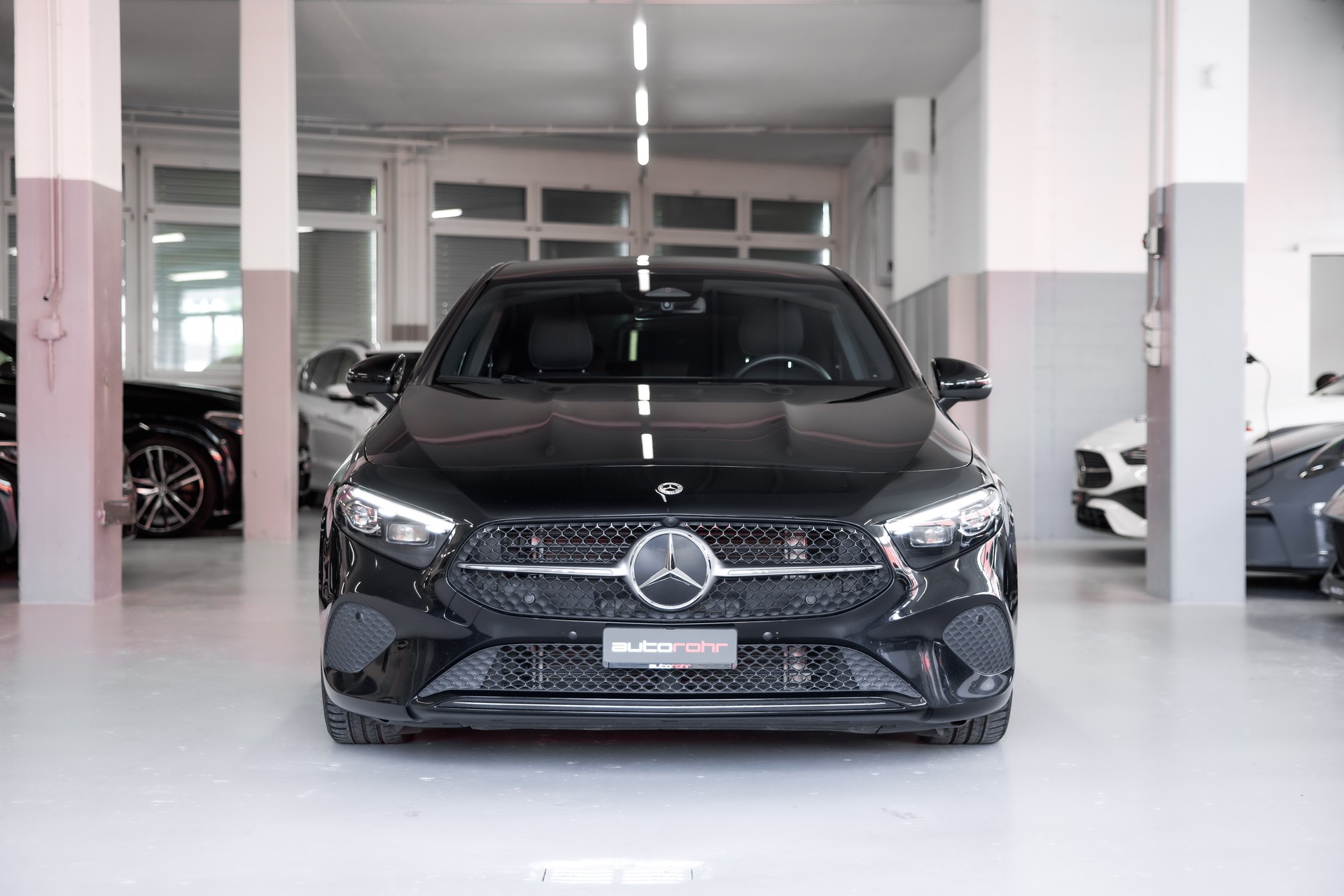 MERCEDES-BENZ A 250 Progressive 4matic-image-1