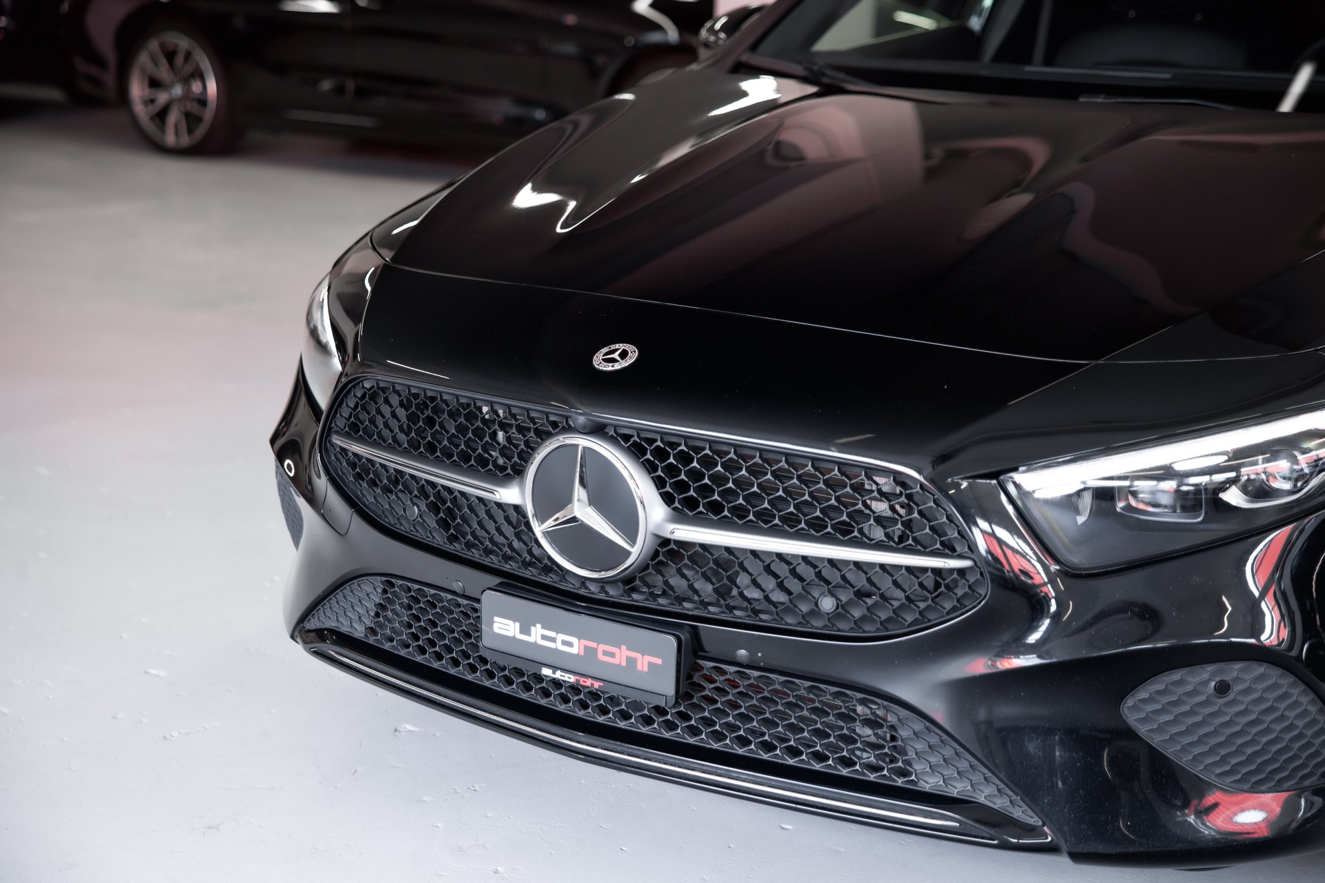 MERCEDES-BENZ A 250 Progressive 4matic-image-8