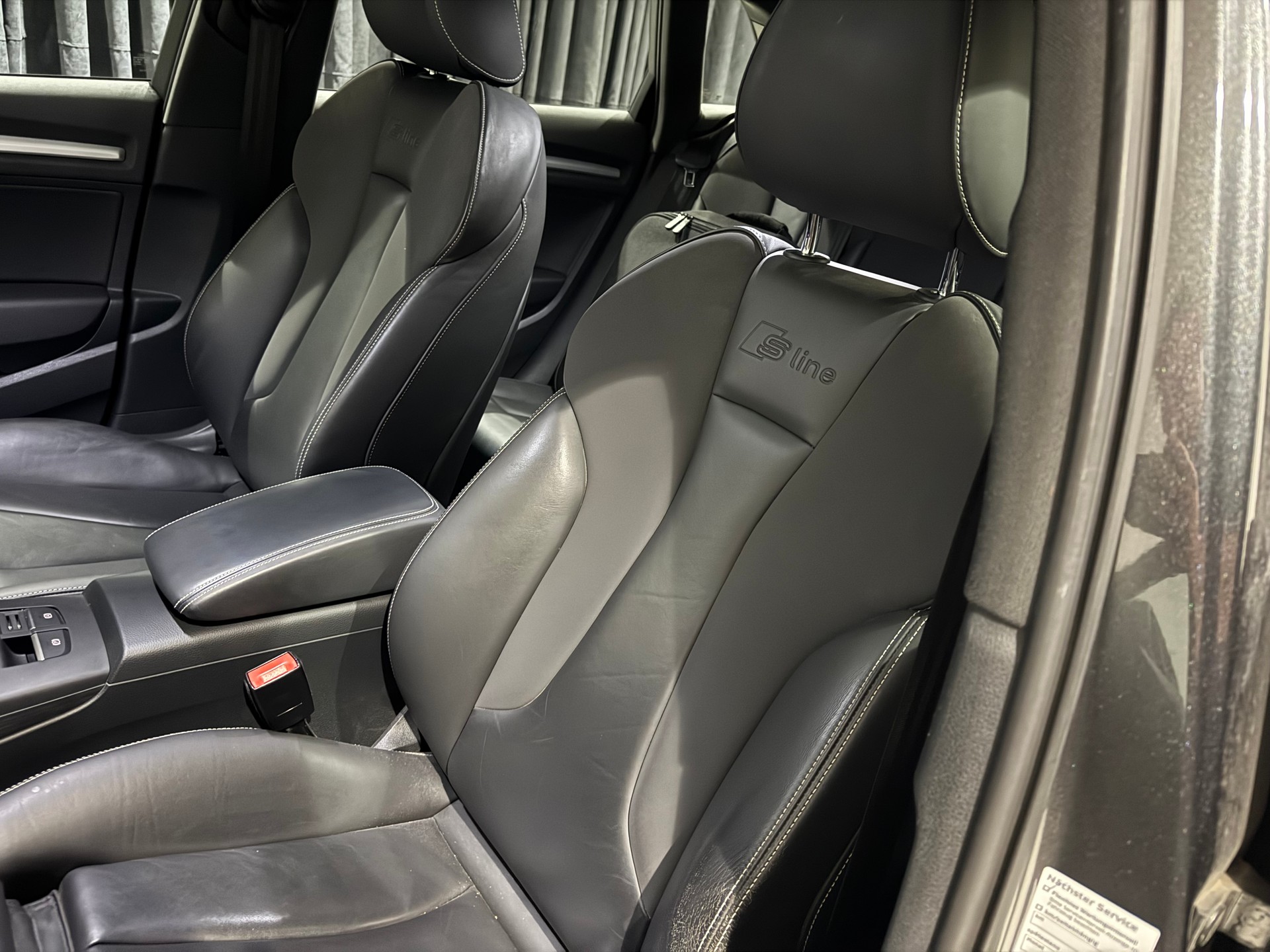 AUDI A3 Sportback 1.4 e-tron S-Line S-tronic | 1.Hand | CH |-image-17