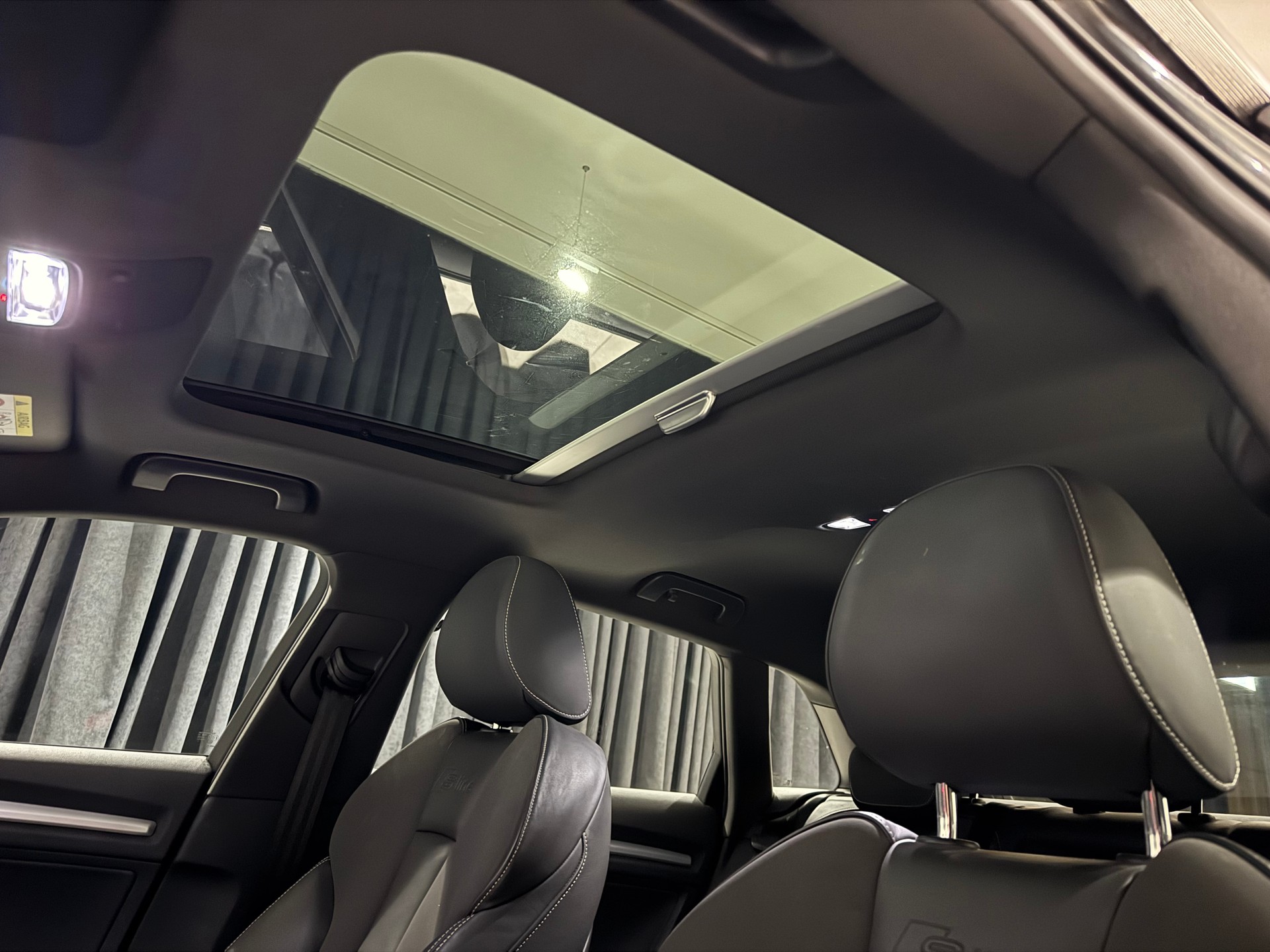 AUDI A3 Sportback 1.4 e-tron S-Line S-tronic | 1.Hand | CH |-image-15