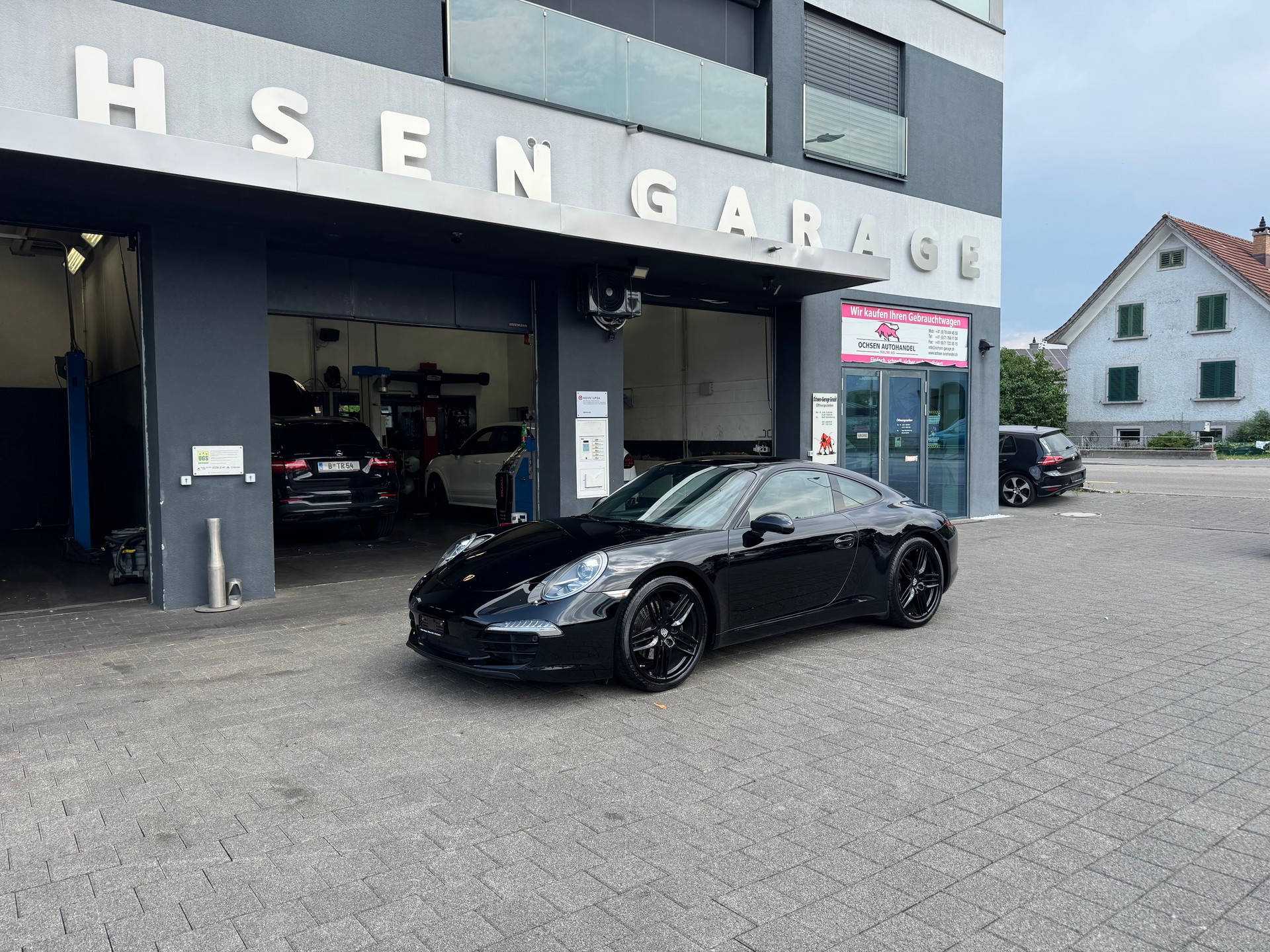 PORSCHE 911 Carrera PDK-image-0