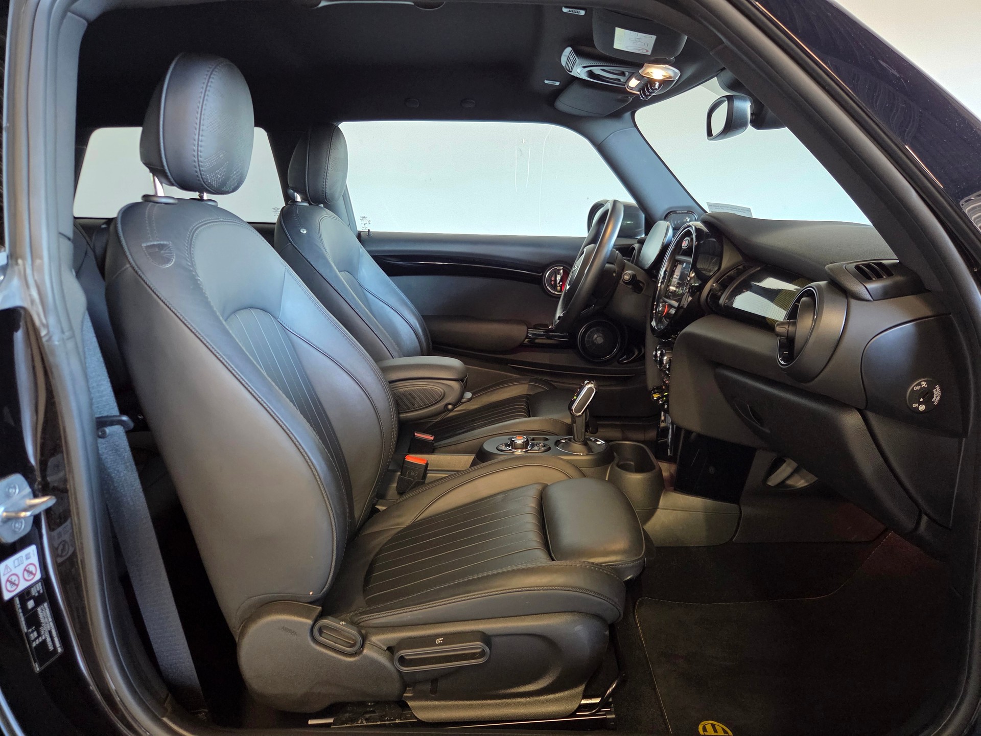 MINI Mini F56 Cooper SE-image-16