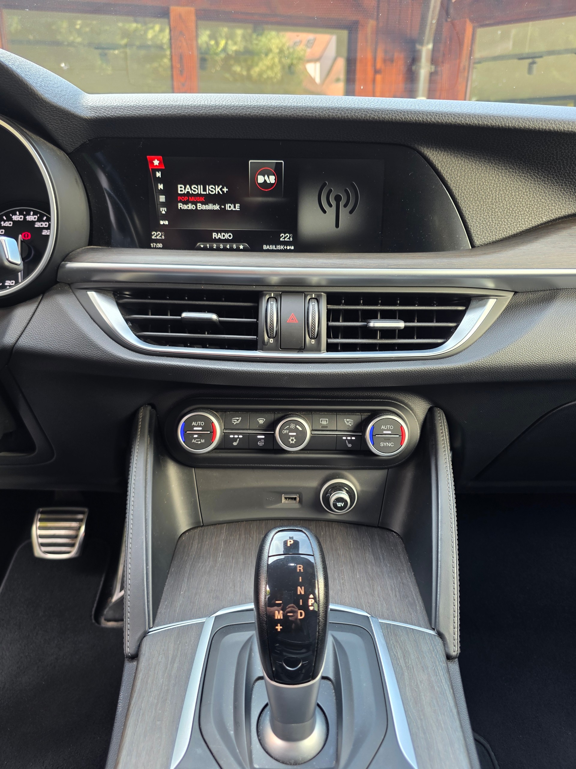 ALFA ROMEO Stelvio 2.2 JTDM Super Q4 Automatic-image-11