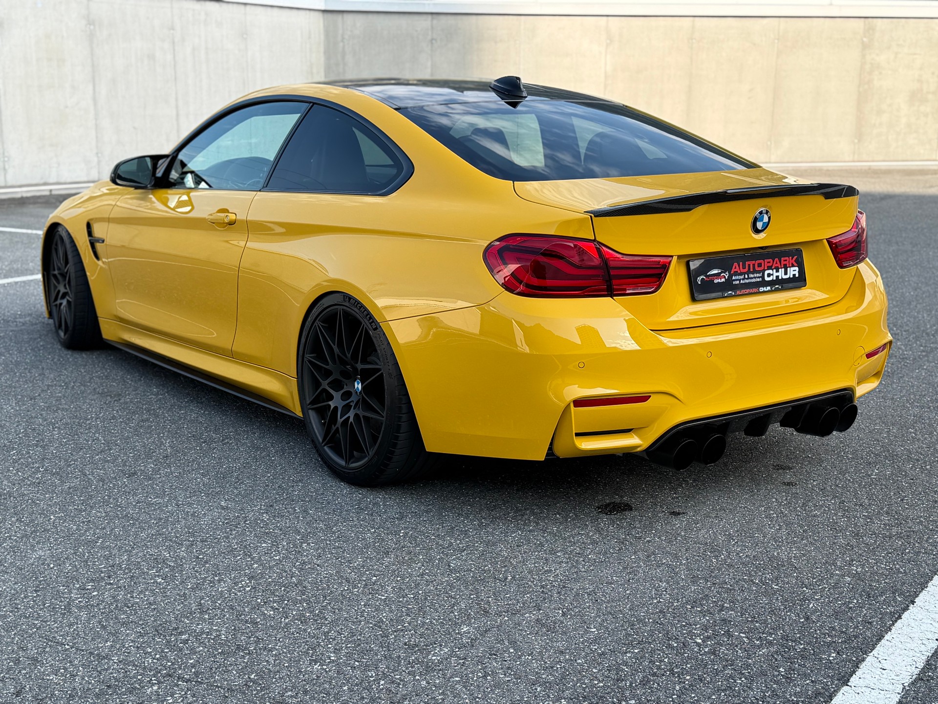 BMW M4 Coupé Competition DKG-image-2