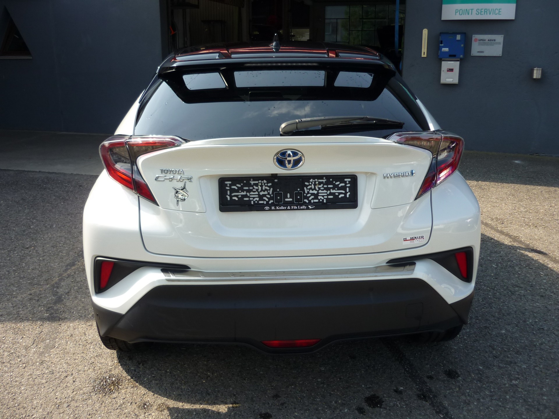TOYOTA C-HR 1.8 HSD Trend CVT-image-3