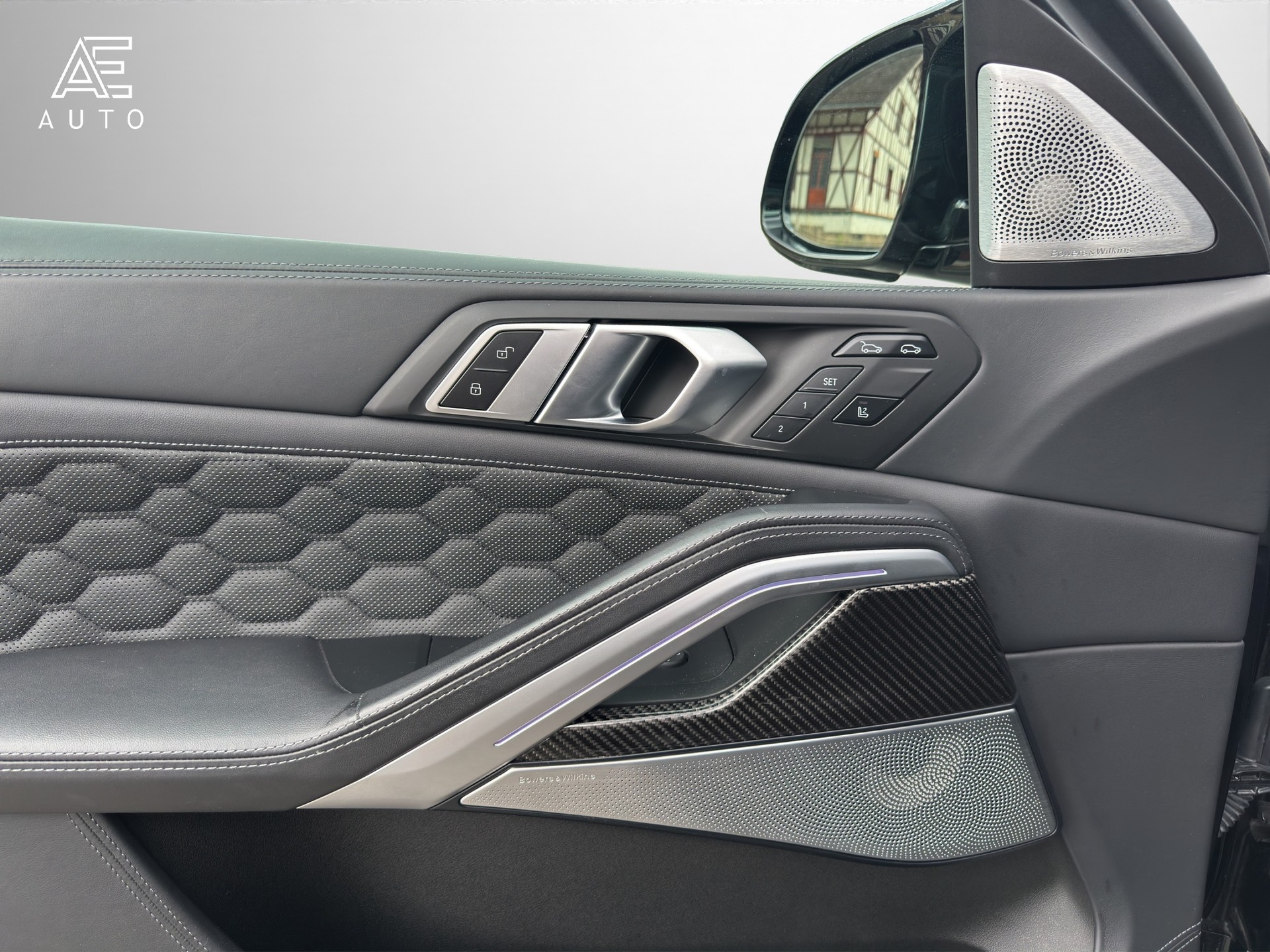 BMW X6M Steptronic M Competition-image-13