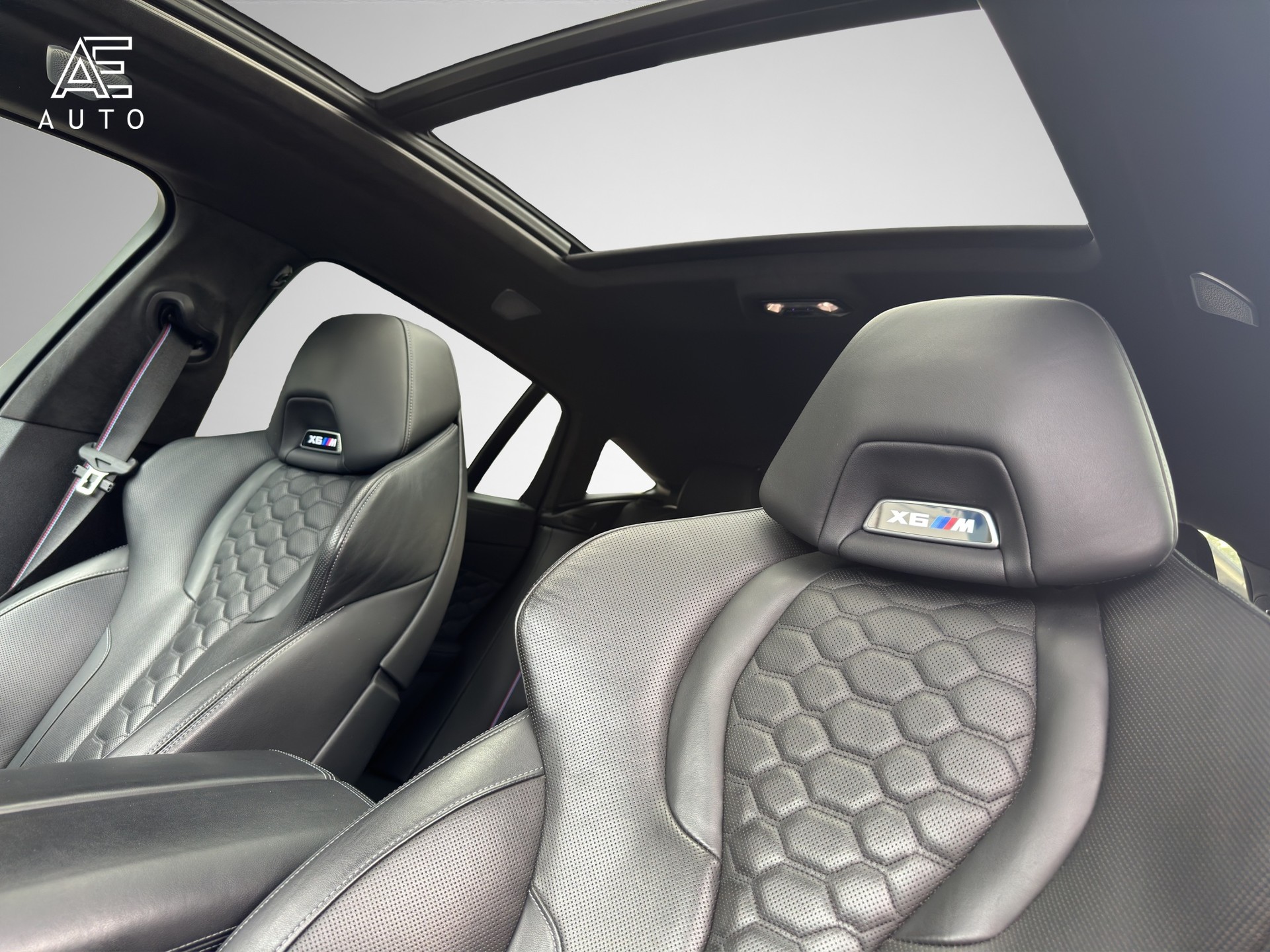 BMW X6M Steptronic M Competition-image-10