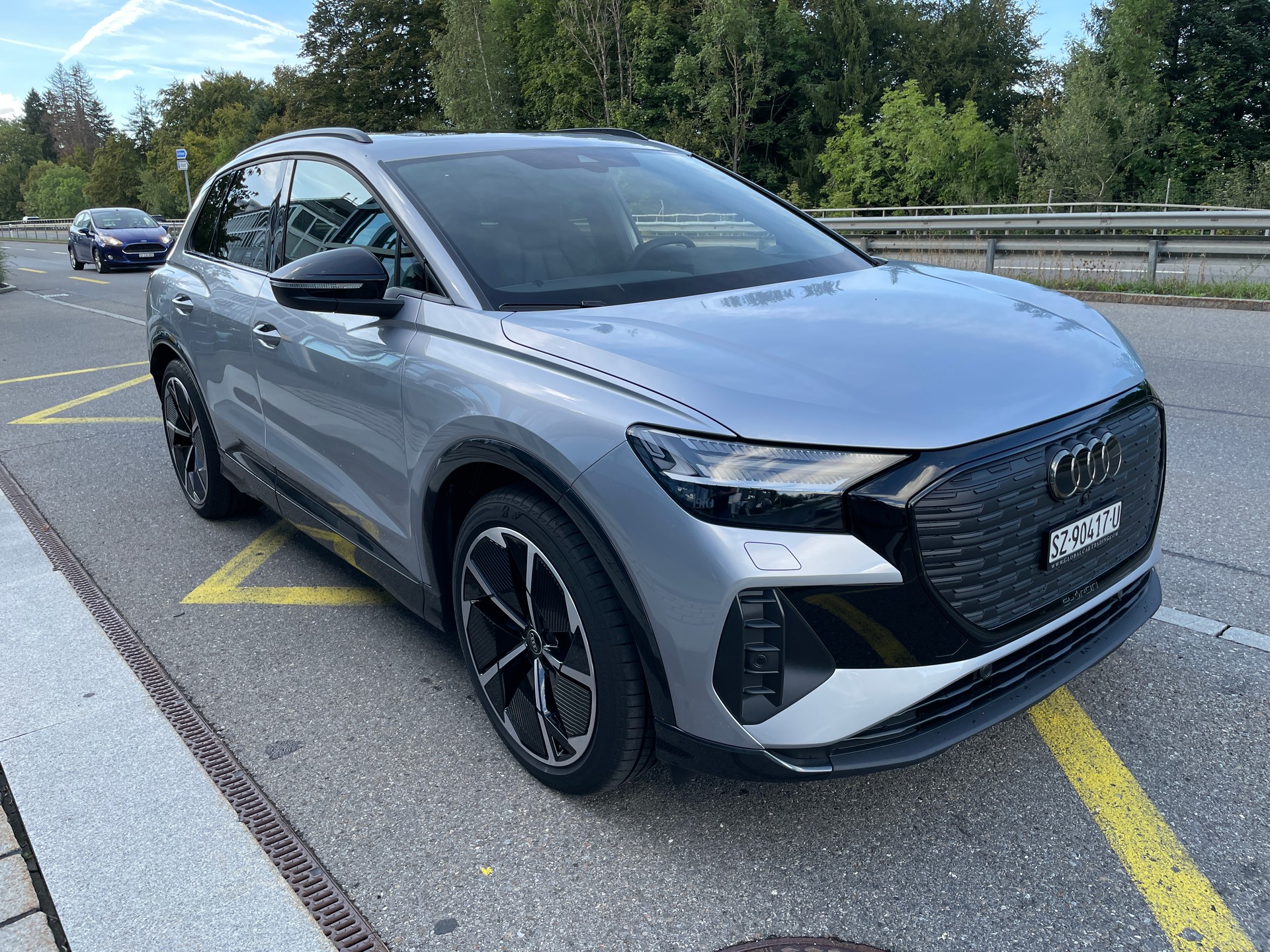AUDI Q4 e-tron 35-image-2
