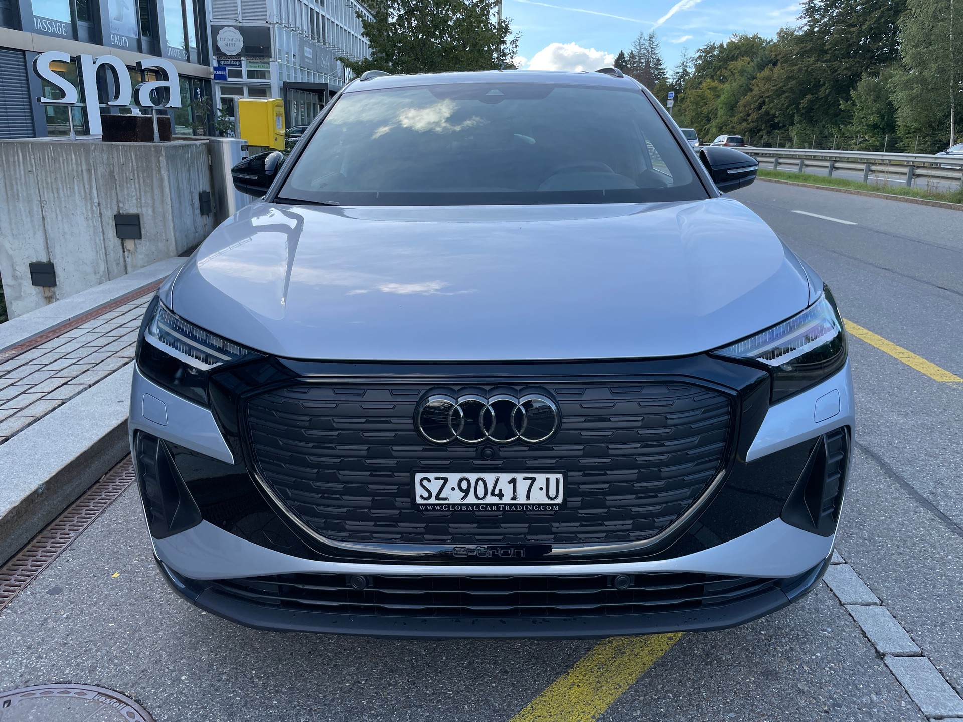 AUDI Q4 e-tron 35-image-1