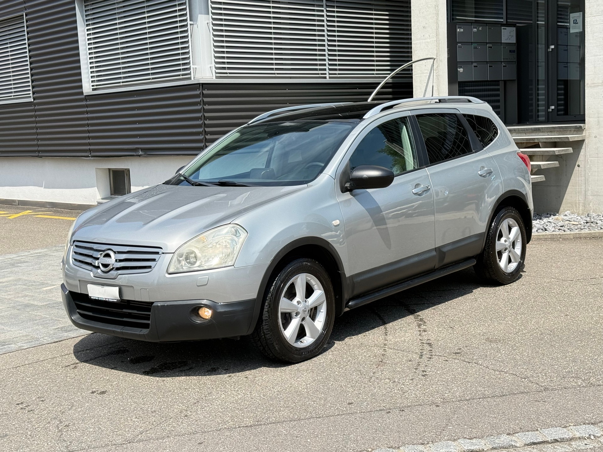 NISSAN Qashqai +2 2.0 dCi 4WD tekna Automatic-image-1