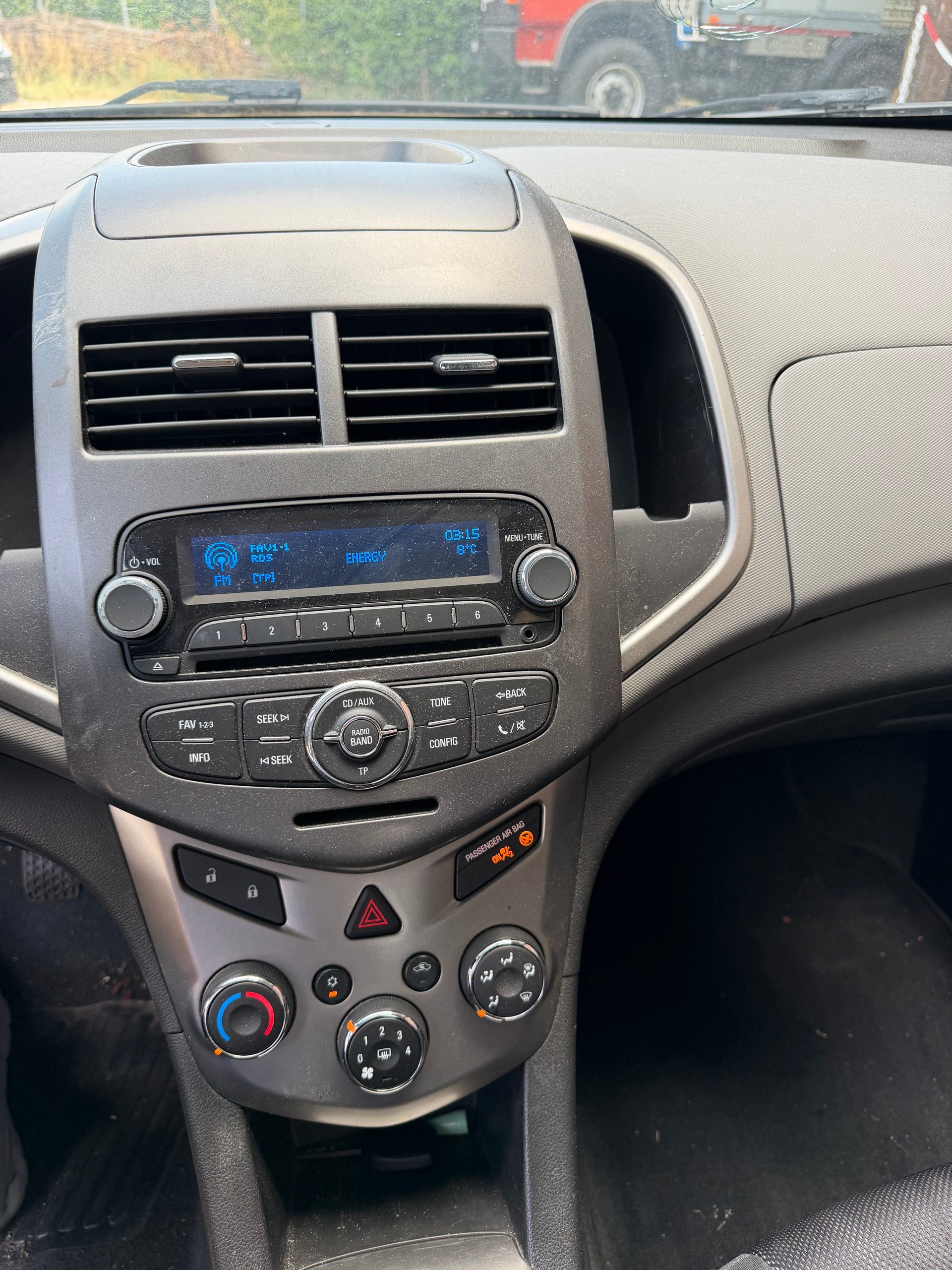 CHEVROLET Aveo 1.3 TCDi LTZ-image-9