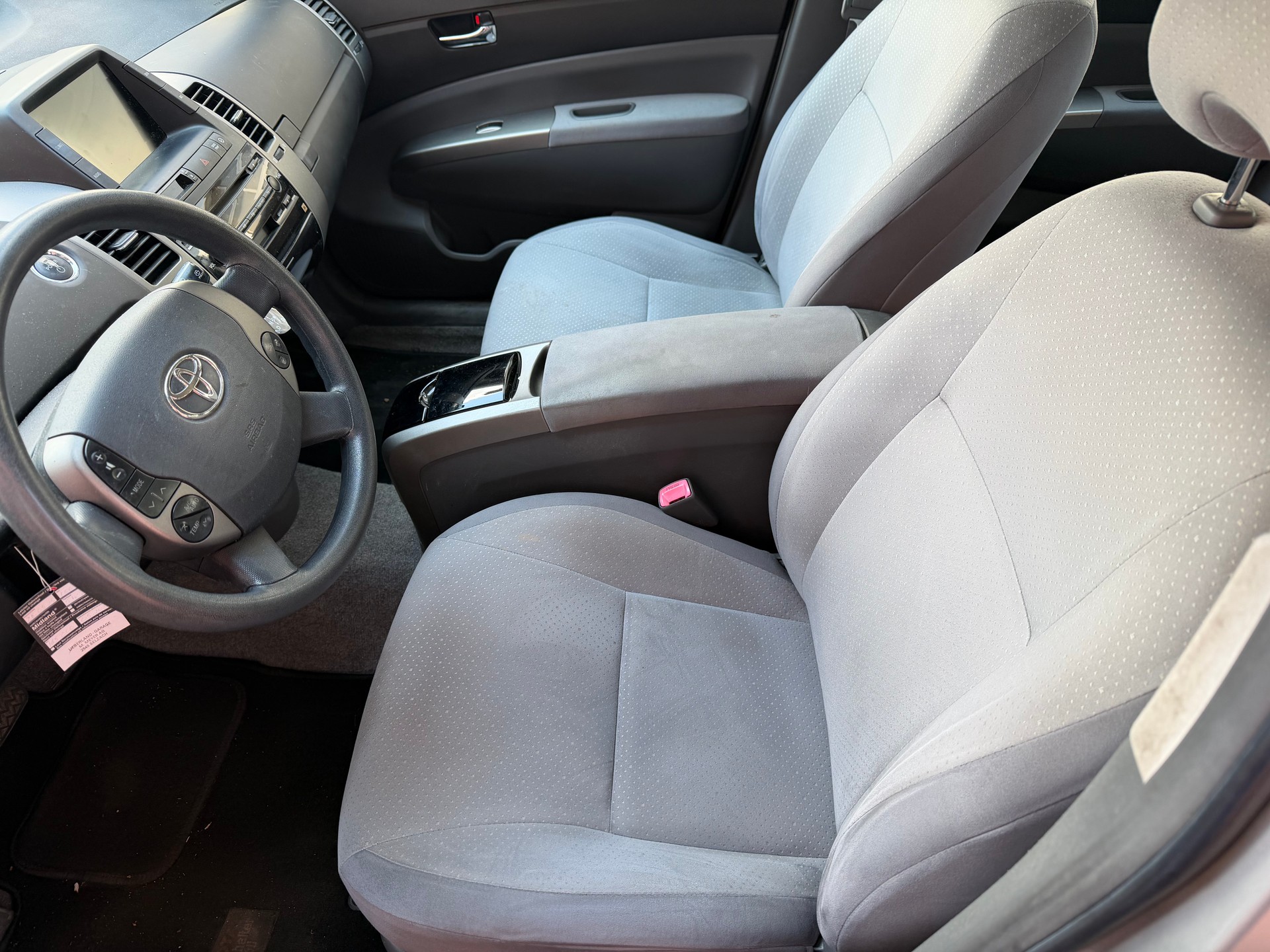 TOYOTA Prius 1.5 16V Hybrid-image-7