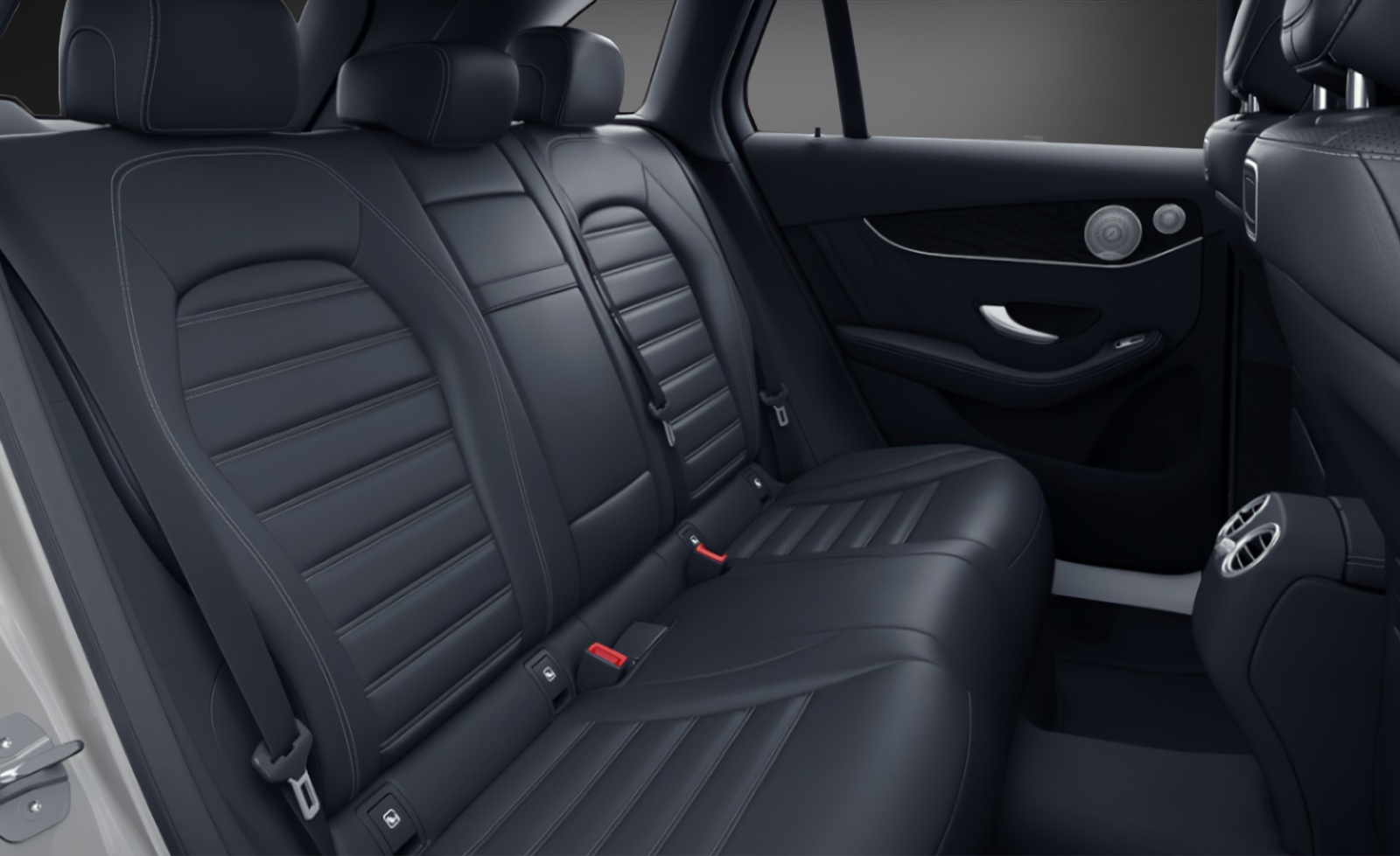 MERCEDES-BENZ GLC 300 d AMG Line 4Matic 9G-Tronic-image-7