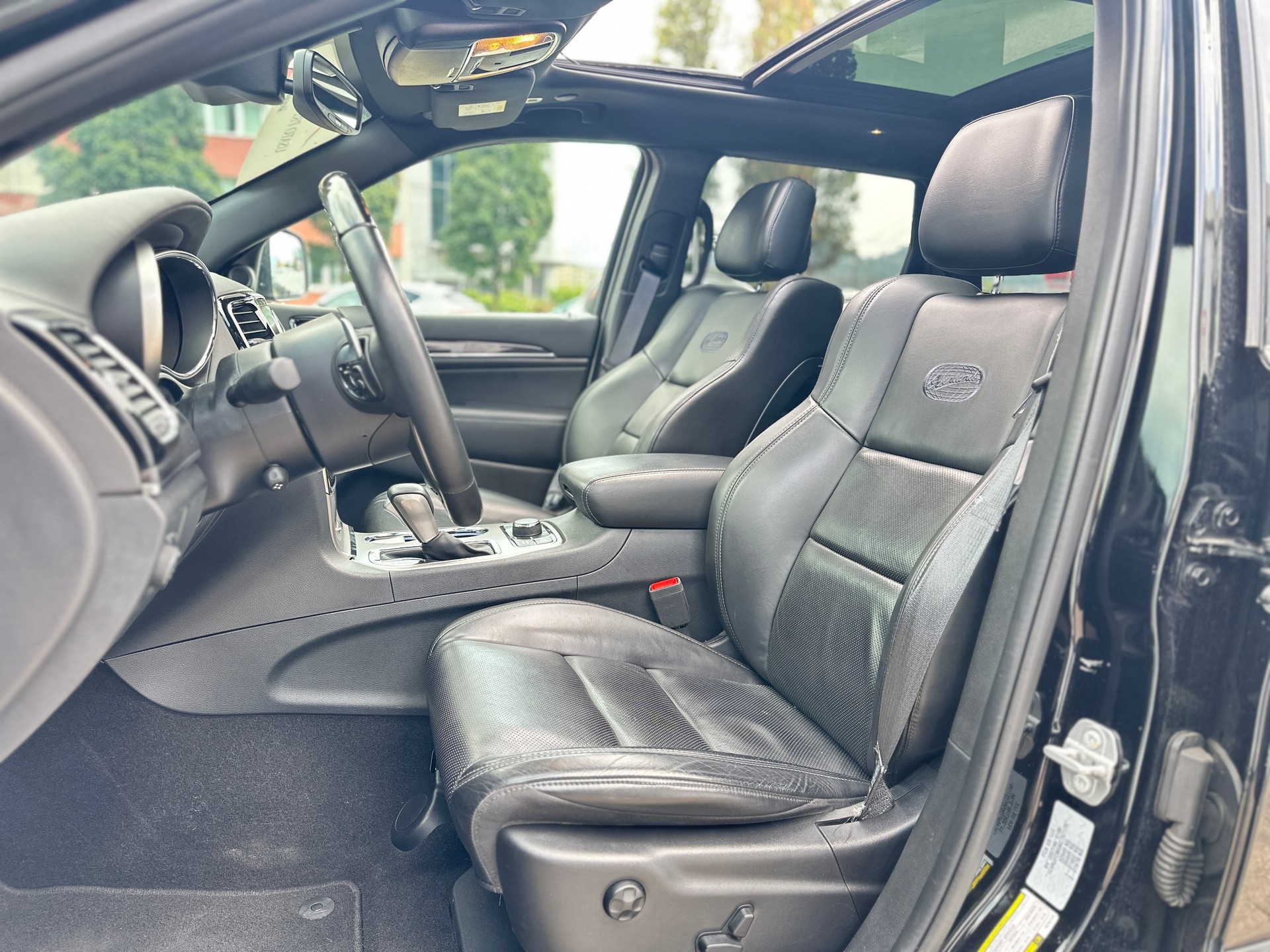 JEEP Grand Cherokee 3.0 CRD Overland Automatic-image-7