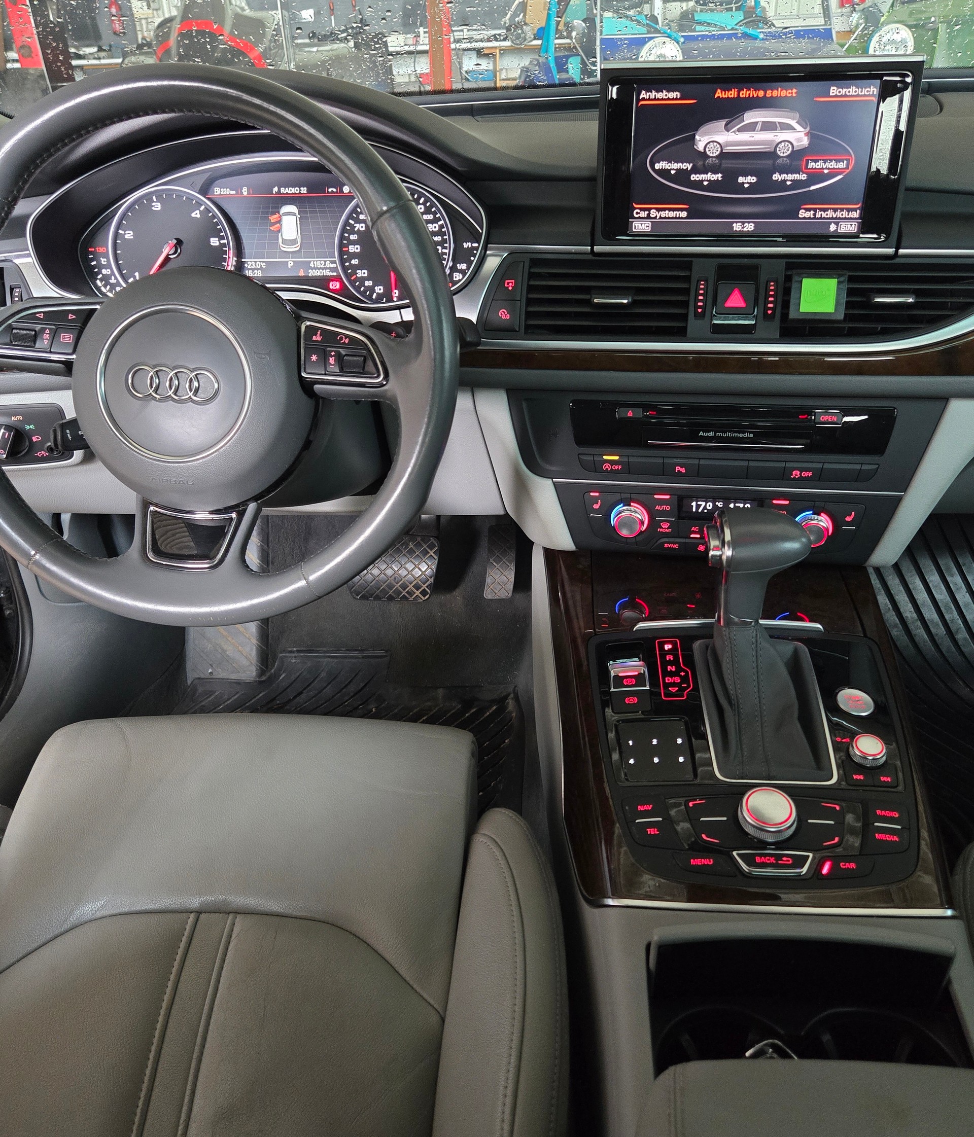 AUDI Avant Quattro-image-9