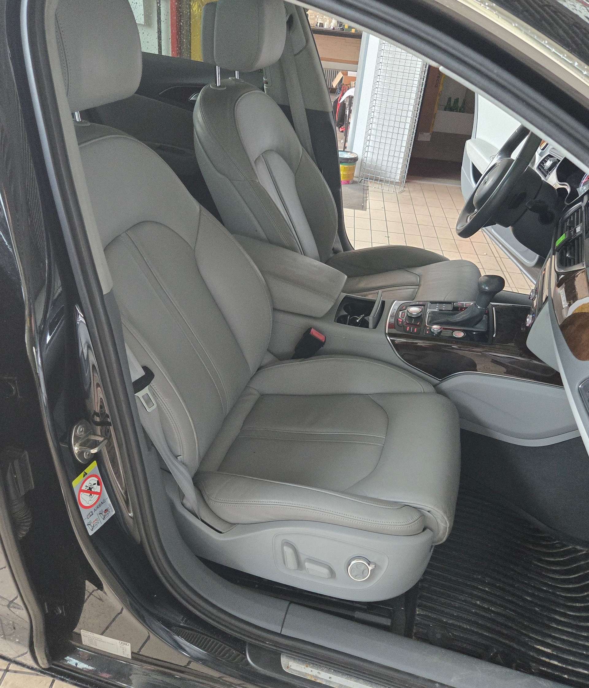 AUDI Avant Quattro-image-13